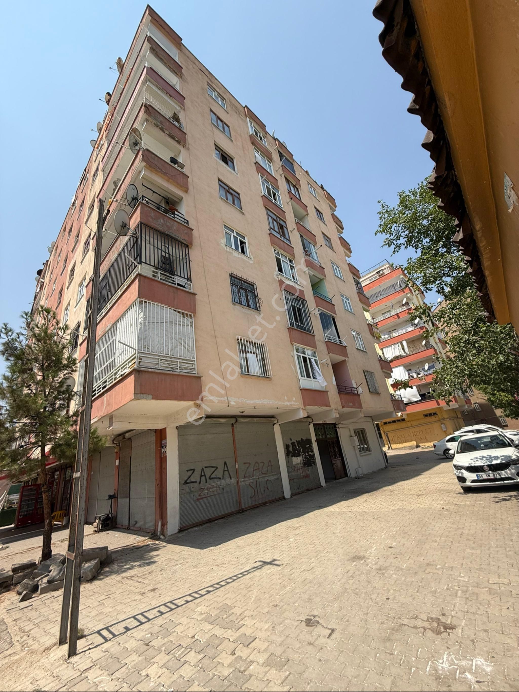 Güven Emlaktan Satılık Daire