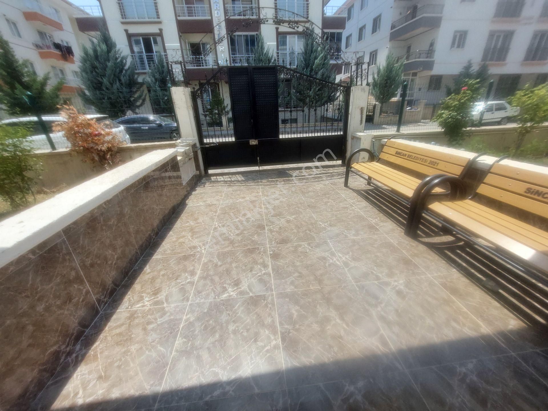 Sincan Yenikent Menderes Nah Acil Satılık Boş 3+1 Daire