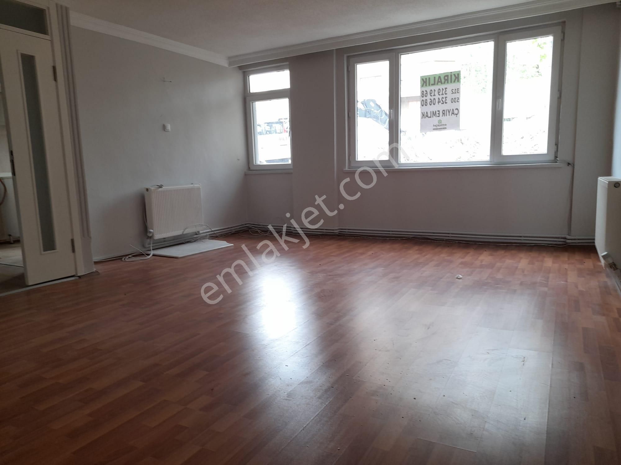 Cebeci, Uzungemiciler Sk Başında, 2+1 ,bağımsız, Kot 1 De Balkonlu