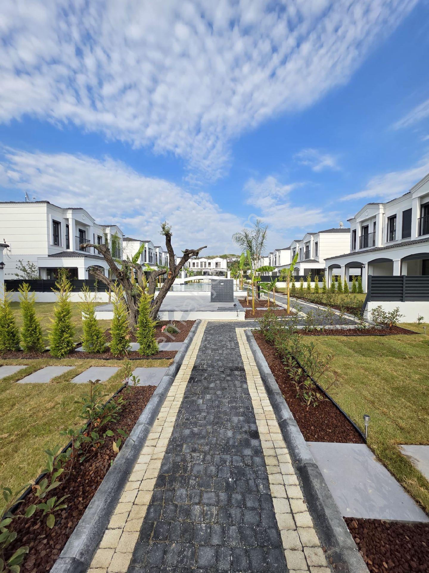 Kuşadası Davutlar Merkezde Projeden Muhteşem Villalar - Görsel 9