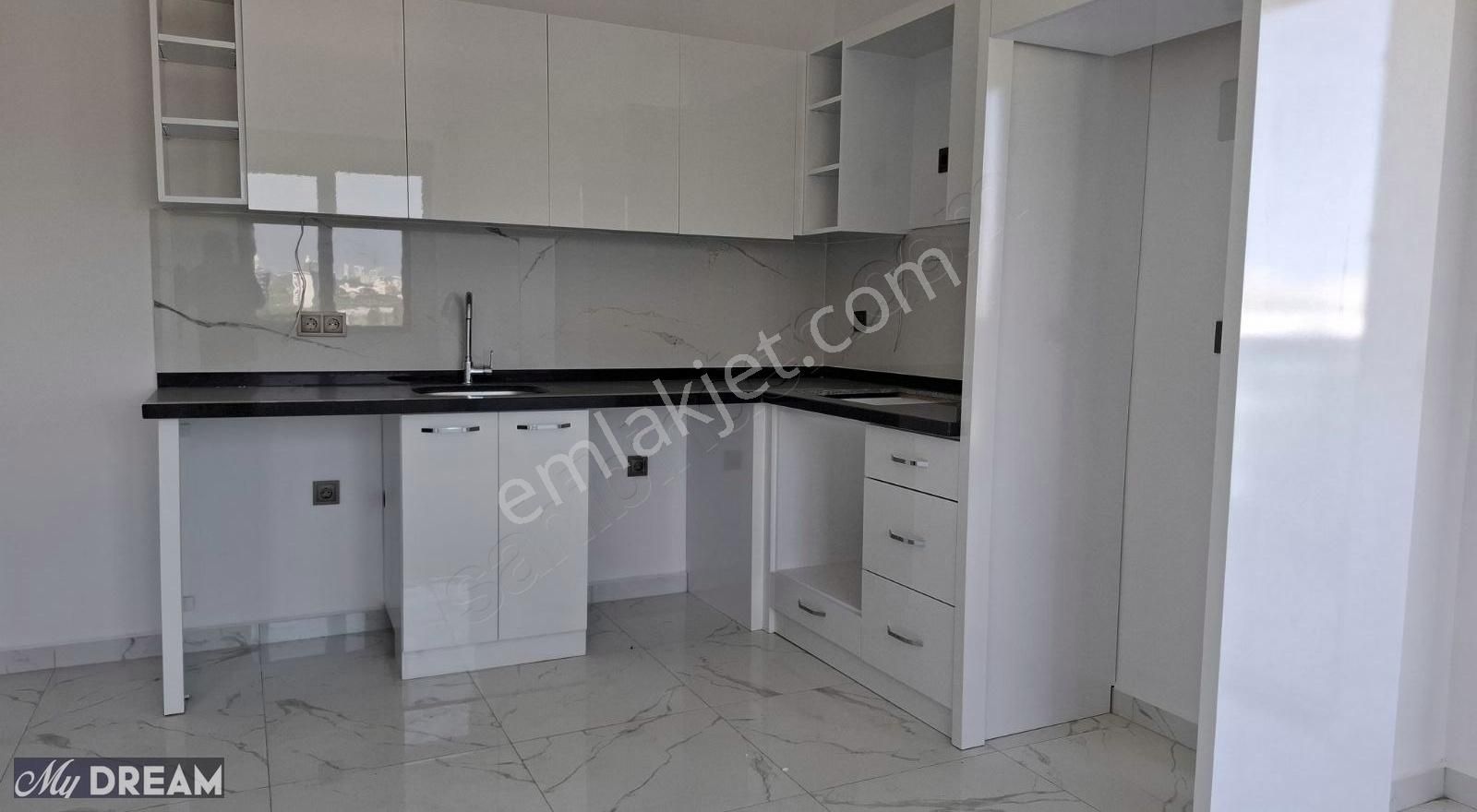 Alanya Mahmutlar Deniz Manzaralı Sıfır Bina Satılık 1+1 Daire - Görsel 26