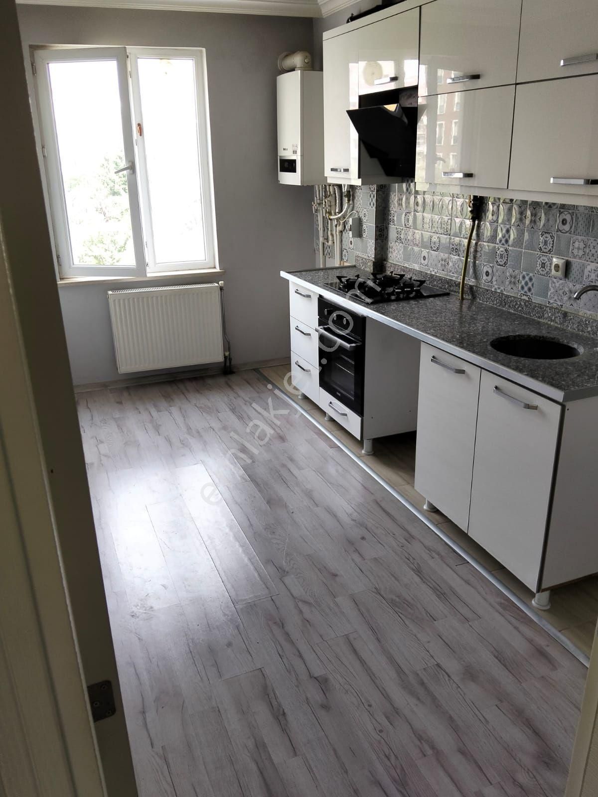 Alipaşada Kiralik 3+1 Daire