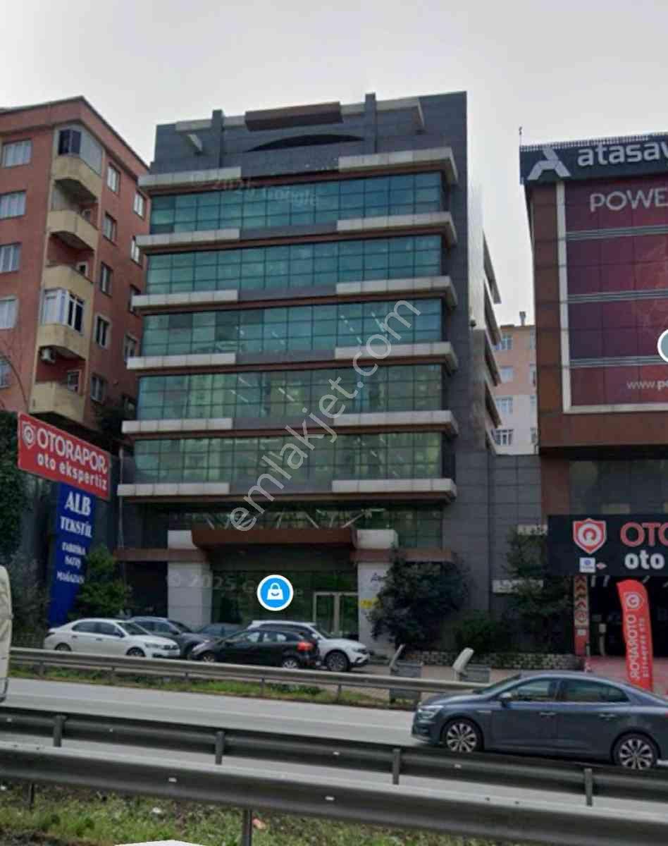 E5 Üzeri Iskanlı Otoparklı Kıralık 3000 M2 8 Katlı 2 Yola Cephe