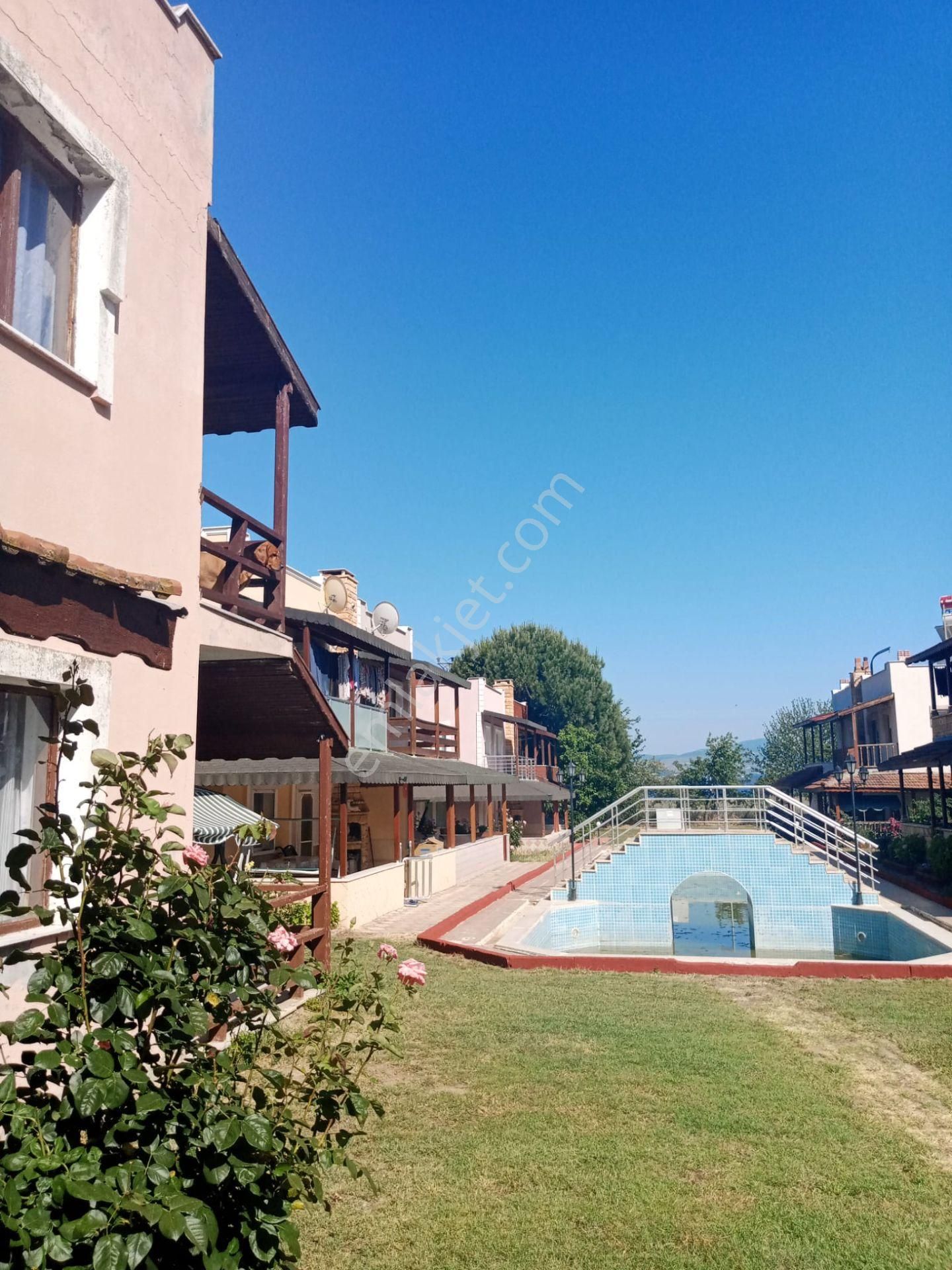 Çanakkale Gelibolu Ilgardere Mevkinde Havuzlu Sitede 3+1 Dubleks Villa - Görsel 3