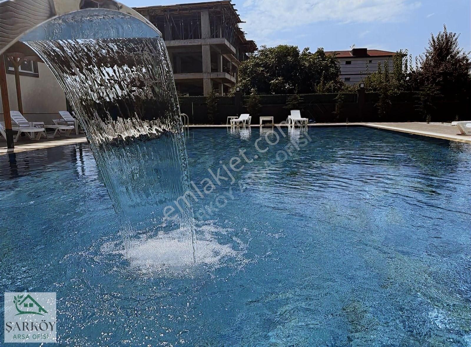 Kumbağ Mahallesi Havuzlu Site 2+1 Sıfır