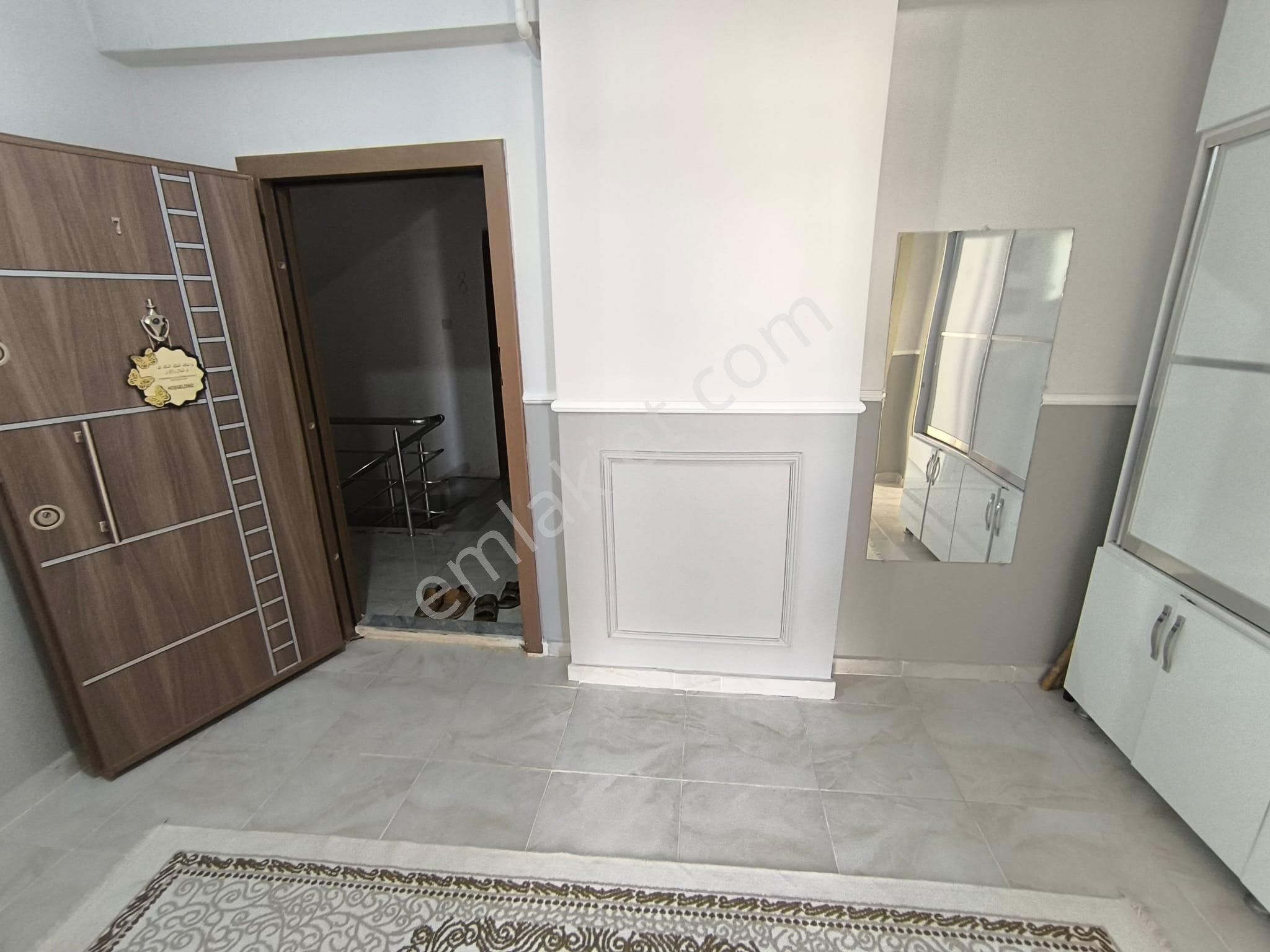 Seyrantepe Mahallesinde Aci Satılık Masrafsız 3+1 Daire