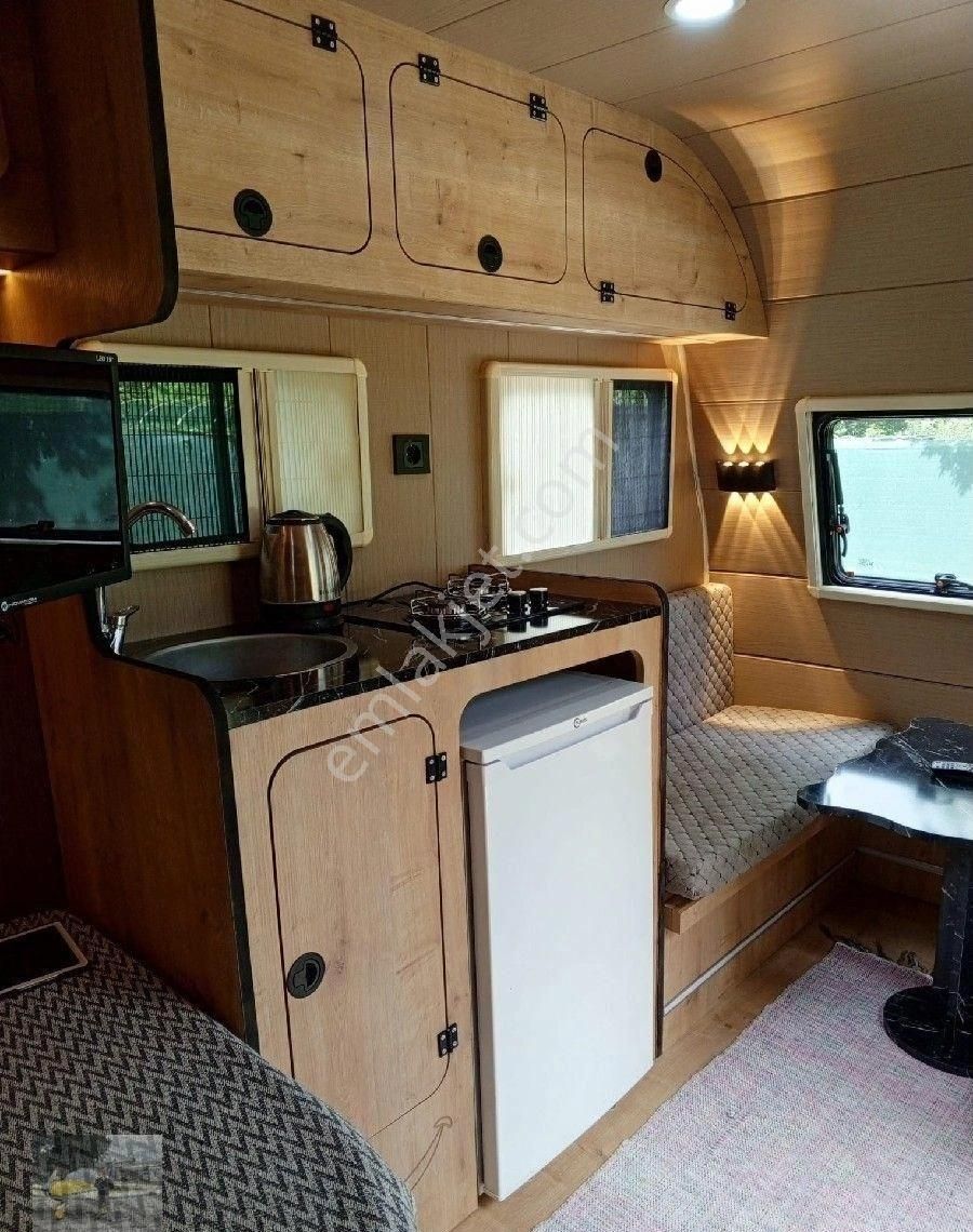 Doğa İçinde Göl Manzaralı Karavan Kampı... - Görsel 35