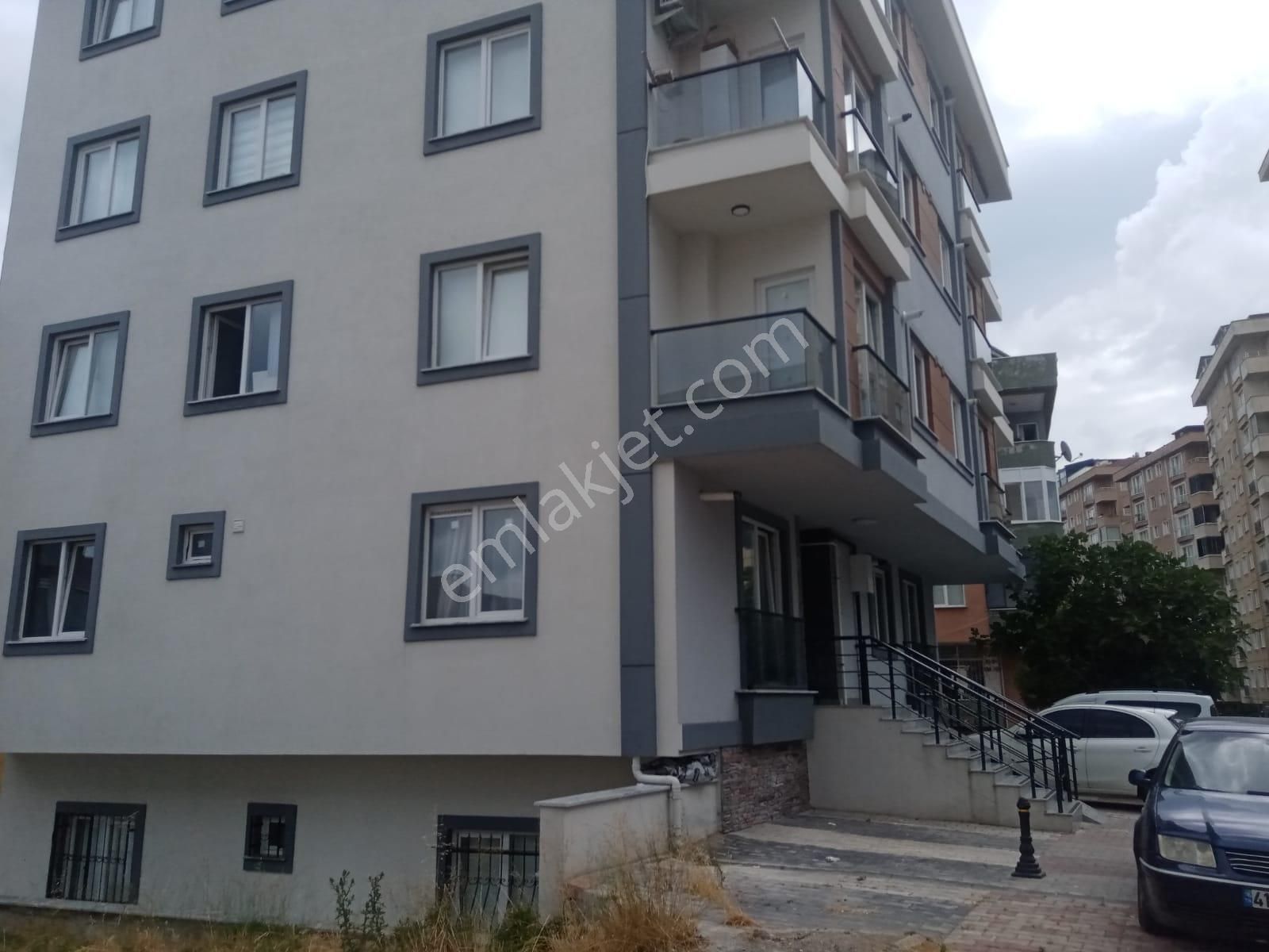 Ümraniye Site Mahallesinde Emlakçım Emlaktan Satılık Kupon Arsa - Görsel 7