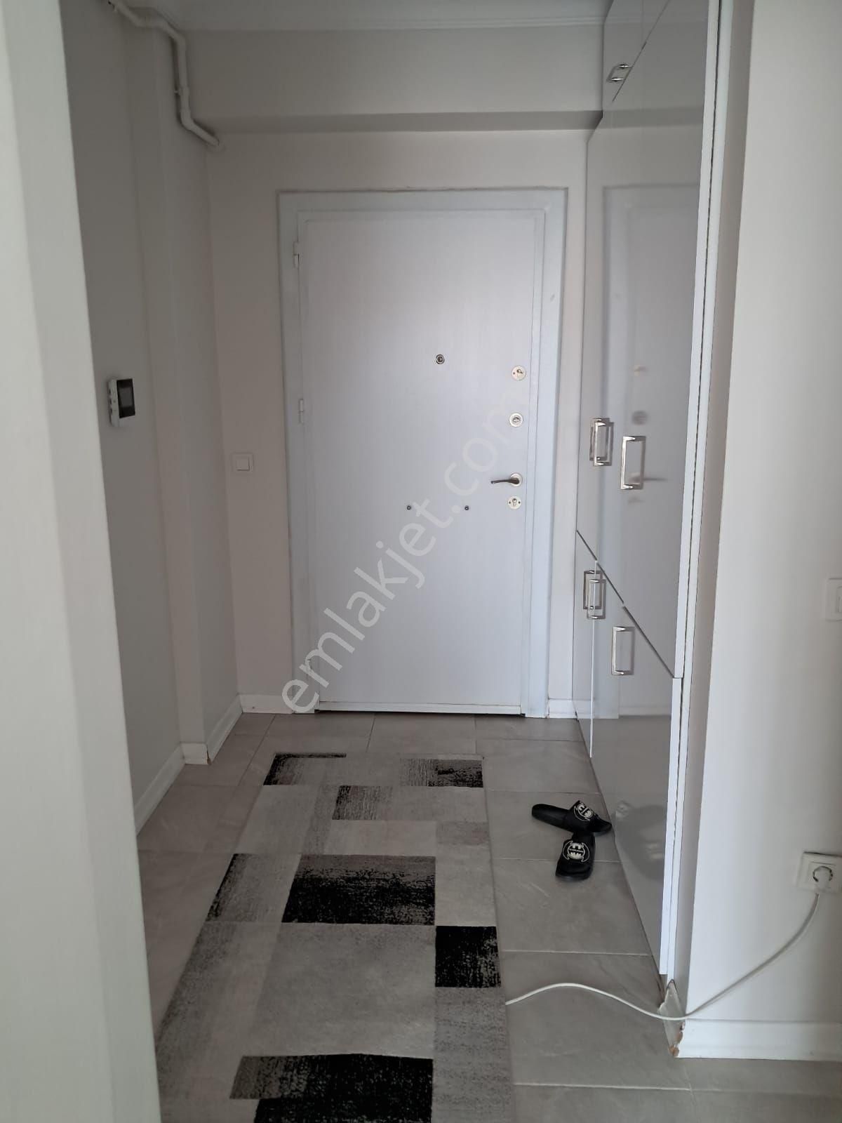 Esenyurt Üçevler Mahallesi Nevşehir 3+1 Satılık Daire