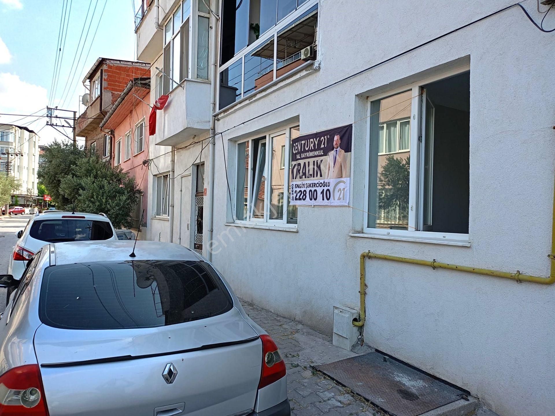 Cengiz Topel Caddesine 100 Metre 2+1 Kiralık Daire