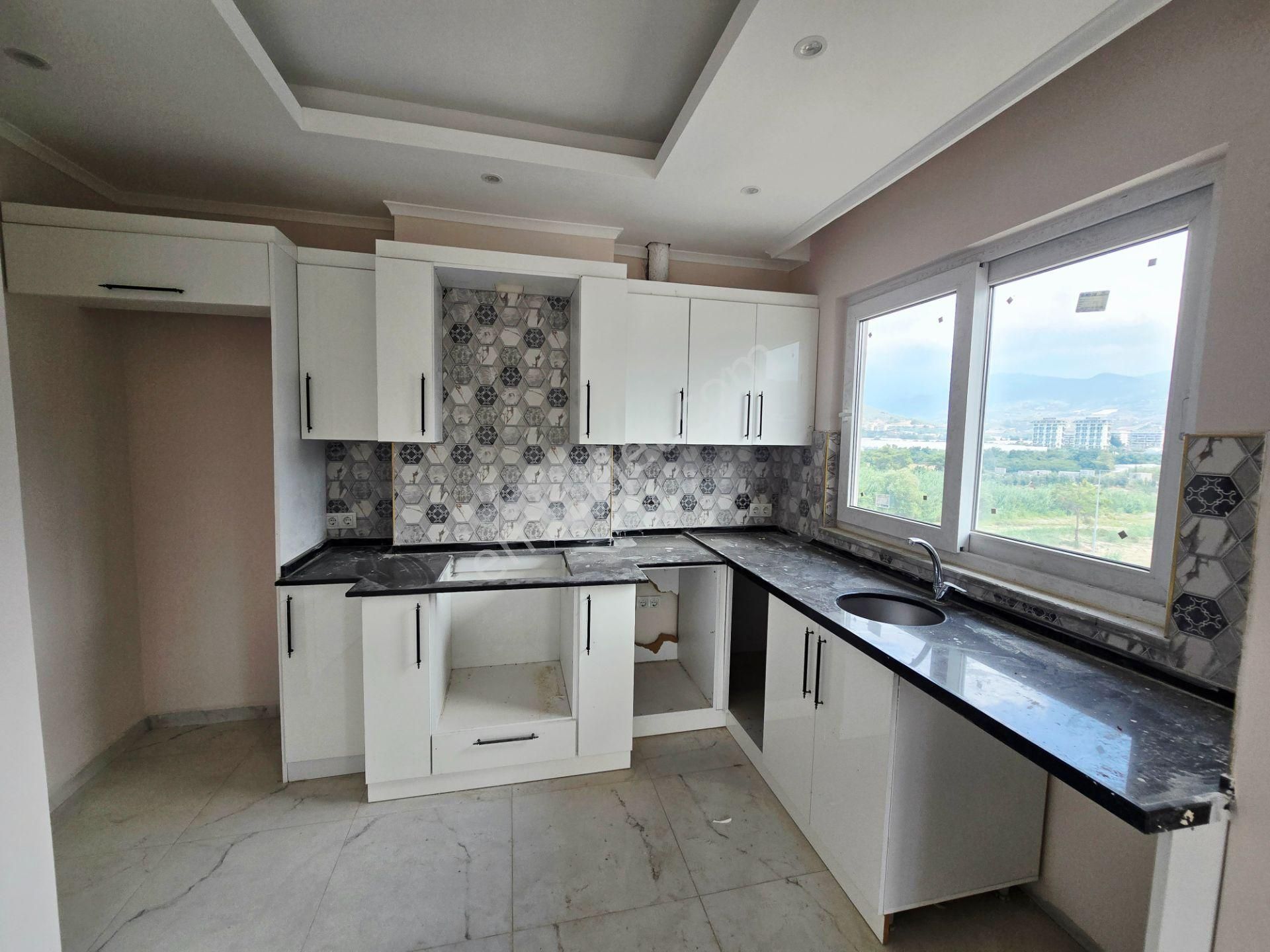 Demirtaş Mah Satılık 3+1 175 M2 Dubleks Daire Denize 800 Metre