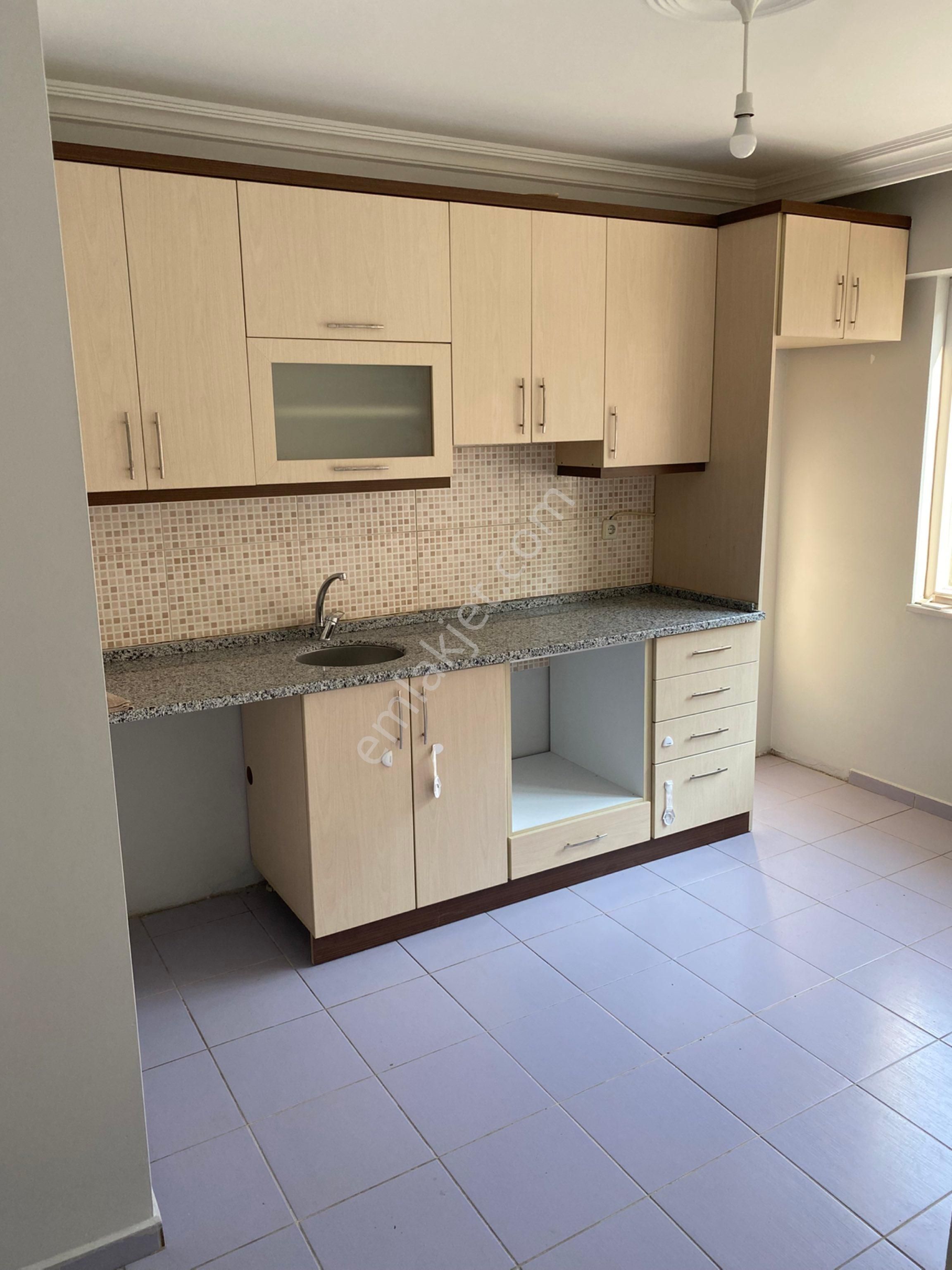 Manisa/soma Kiralık Ulupınar Camii Civarı 2+1 Daire