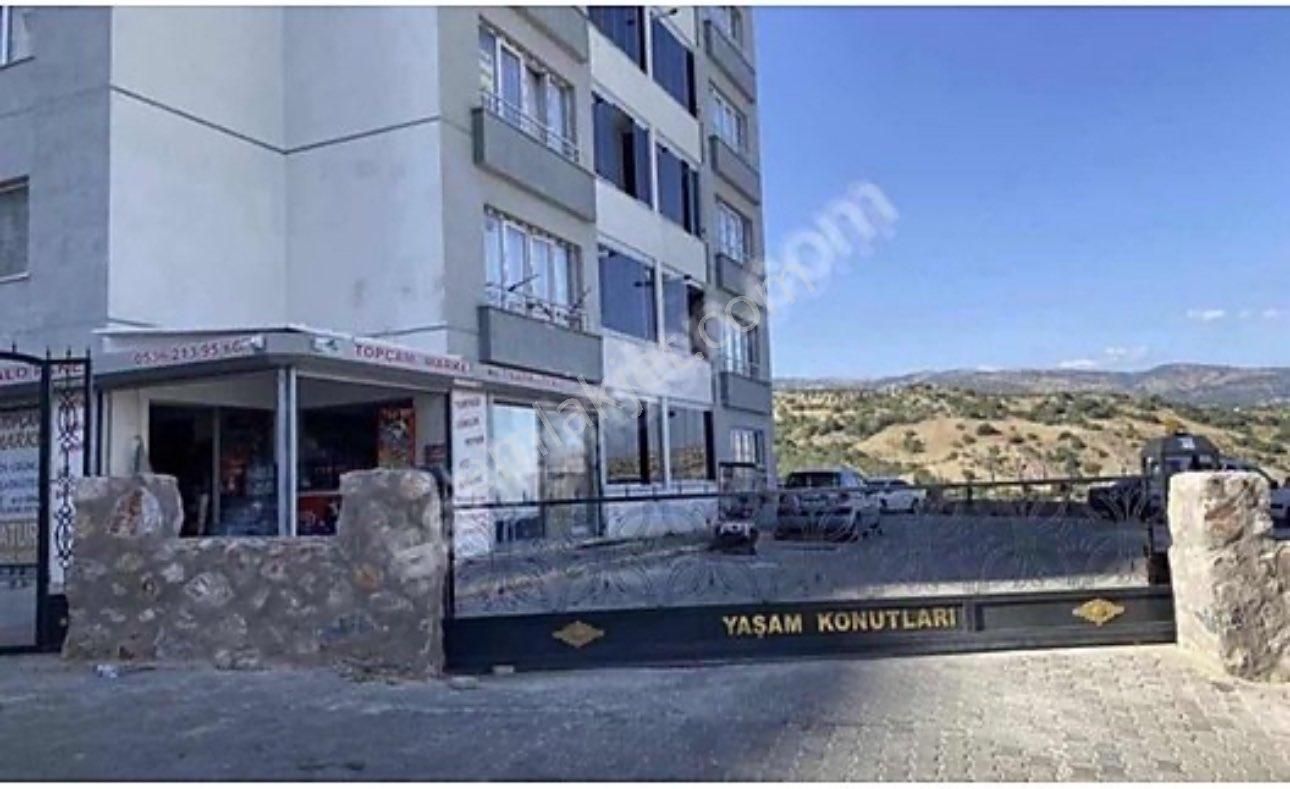 Topçam Eşyalı Ve Kiracılı Satılık Ev Sahibinden Balkonlu Daire