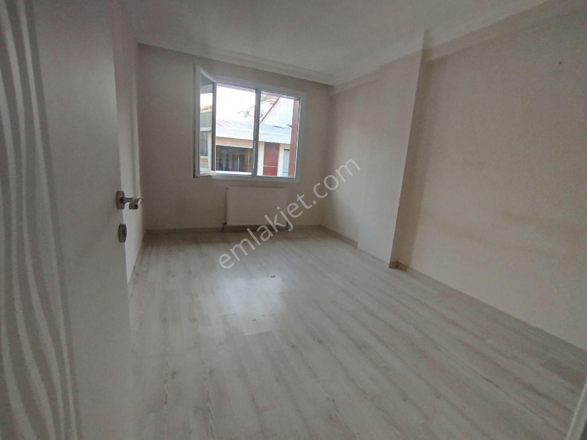 Dublex Daire Sefaköy Metrobu 5 Dk
