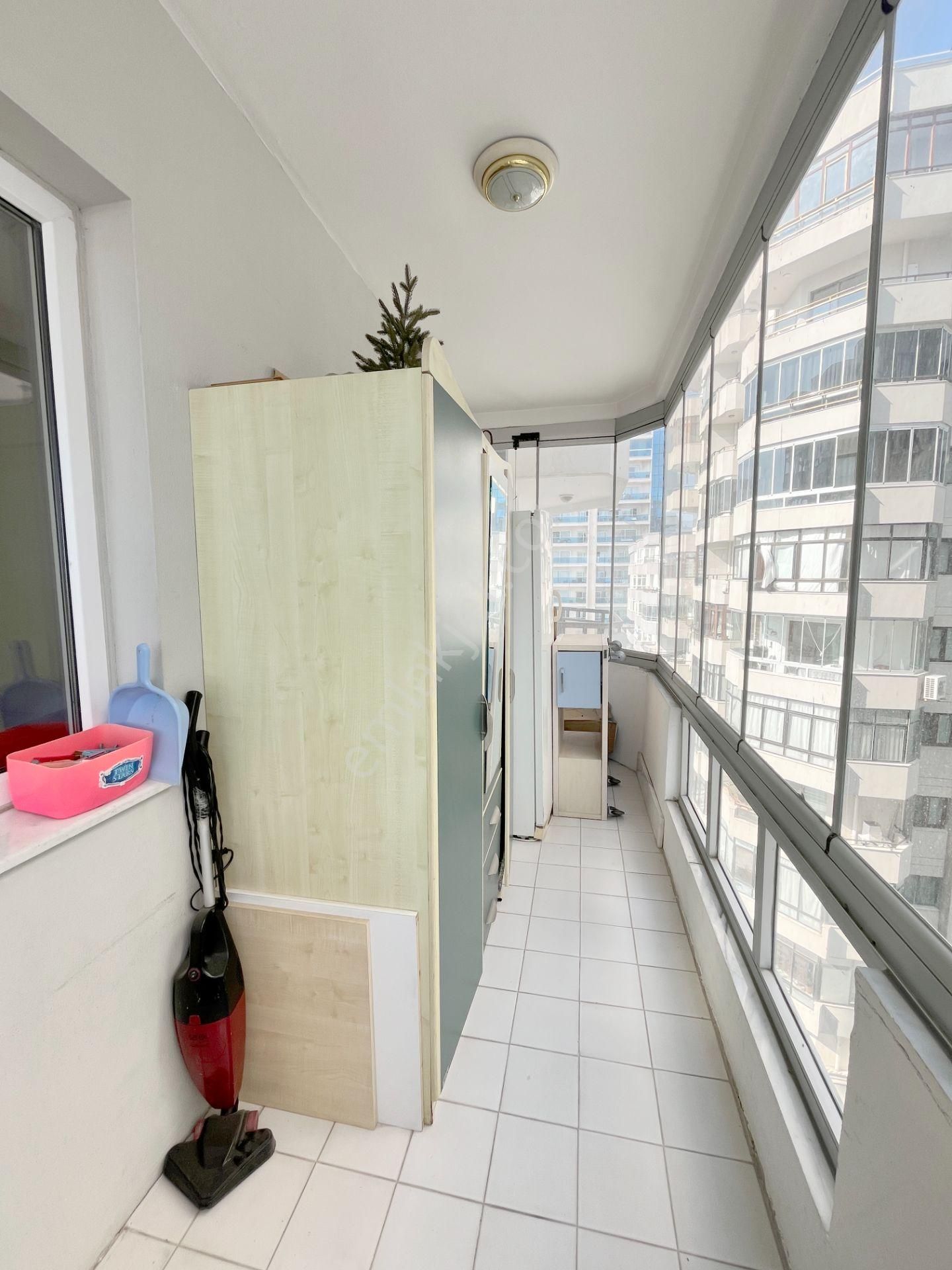 Karşıyaka Gün Sazak Bulvarında Satılık Manzaralı Geniş 3+1 Daire - Görsel 23