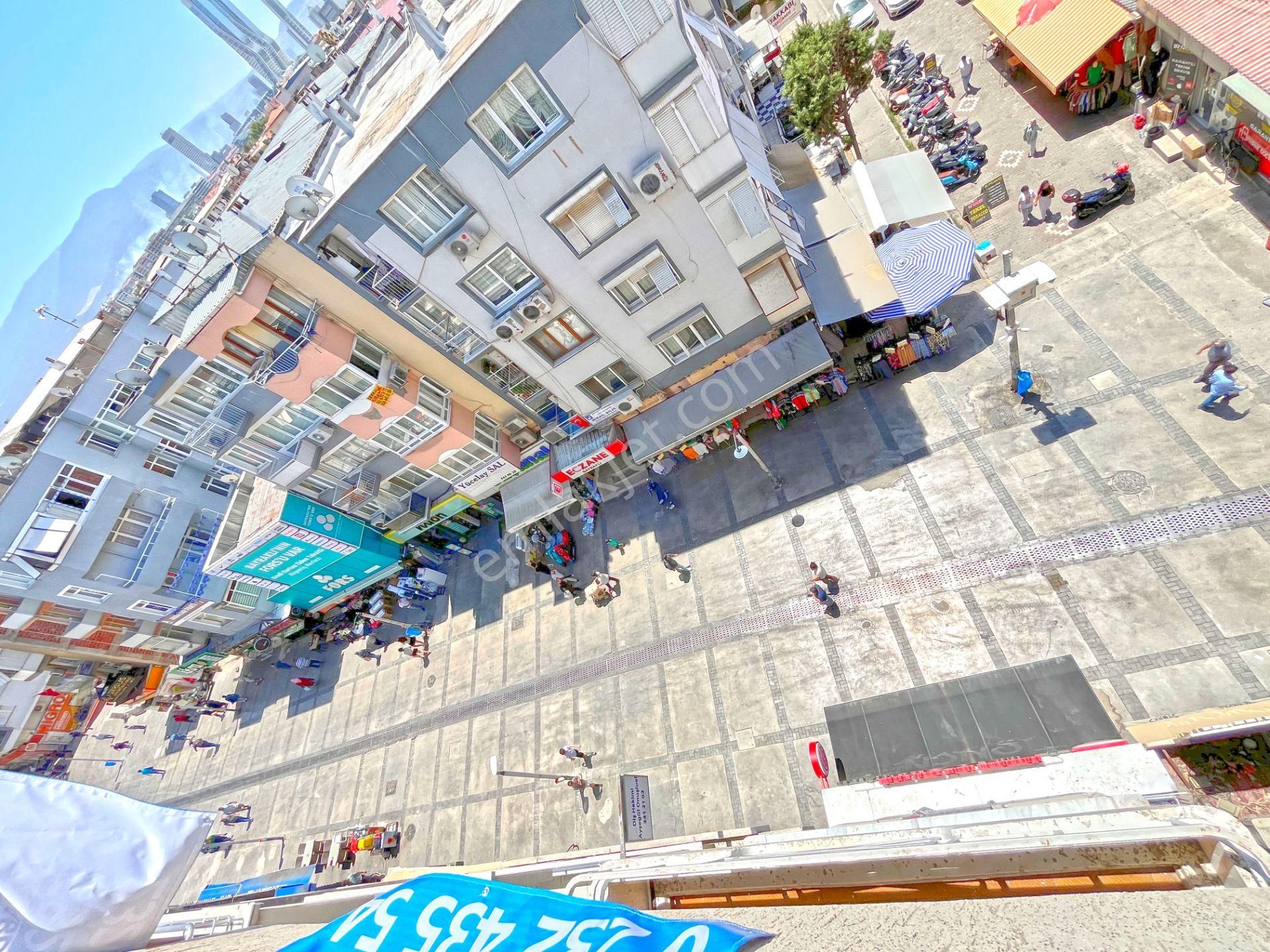 Bayraklı Sevgiyolu Üzeri Manzaralı Satılık 3+1 Daire Asansörsüz - Görsel 19