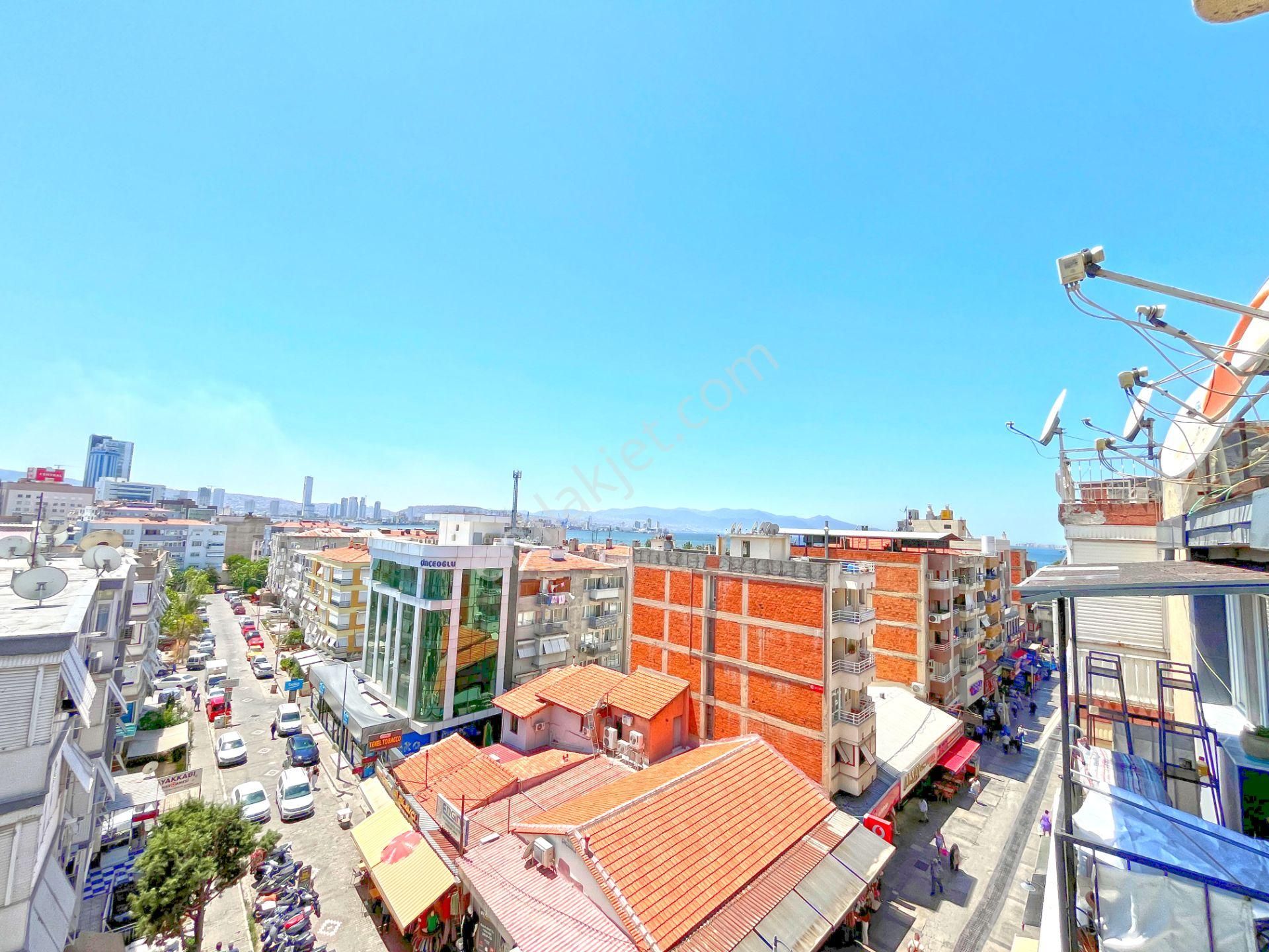 Bayraklı Sevgiyolu Üzeri Manzaralı Satılık 3+1 Daire Asansörsüz - Görsel 20