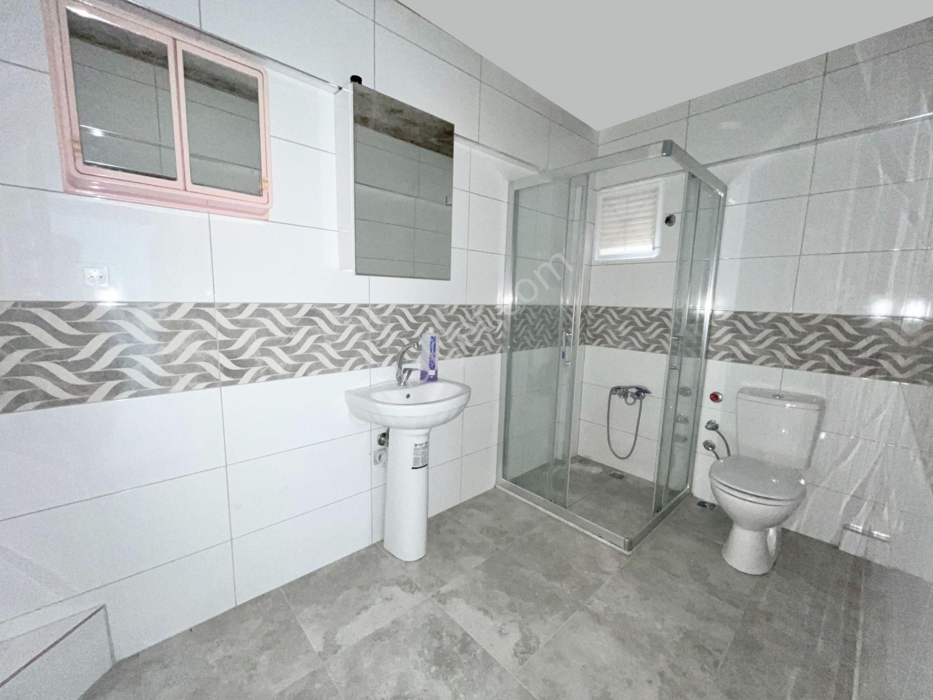 Bayraklı Sevgiyolu Üzeri Manzaralı Satılık 3+1 Daire Asansörsüz - Görsel 16