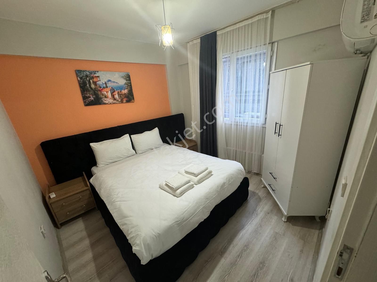 Bucada 1+1 Günlük Kiralık Daire Full Eşyalı