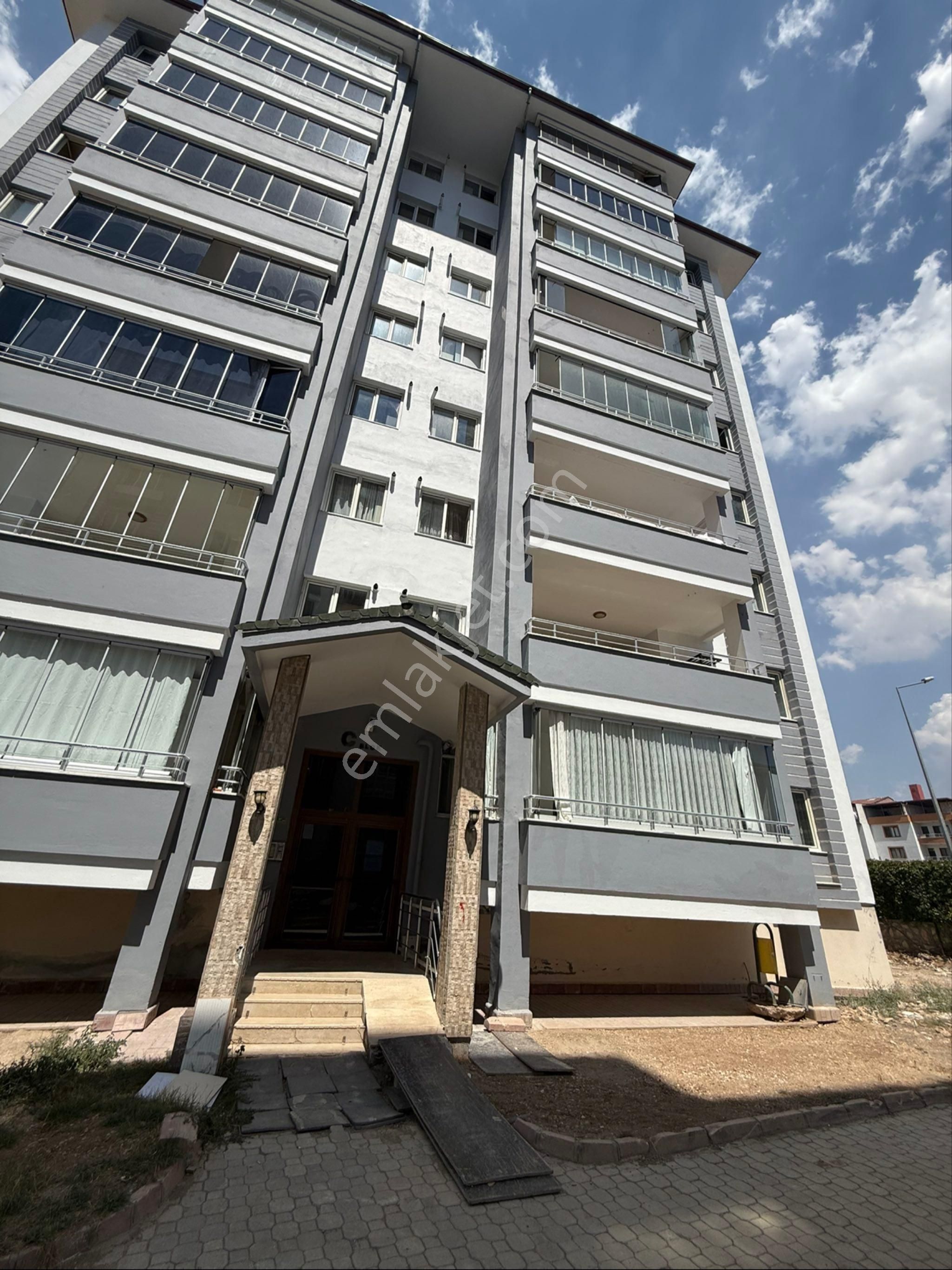 Fahri Kayahanda Lux 3+1 Eşyalı Daire (neveser Konutları)