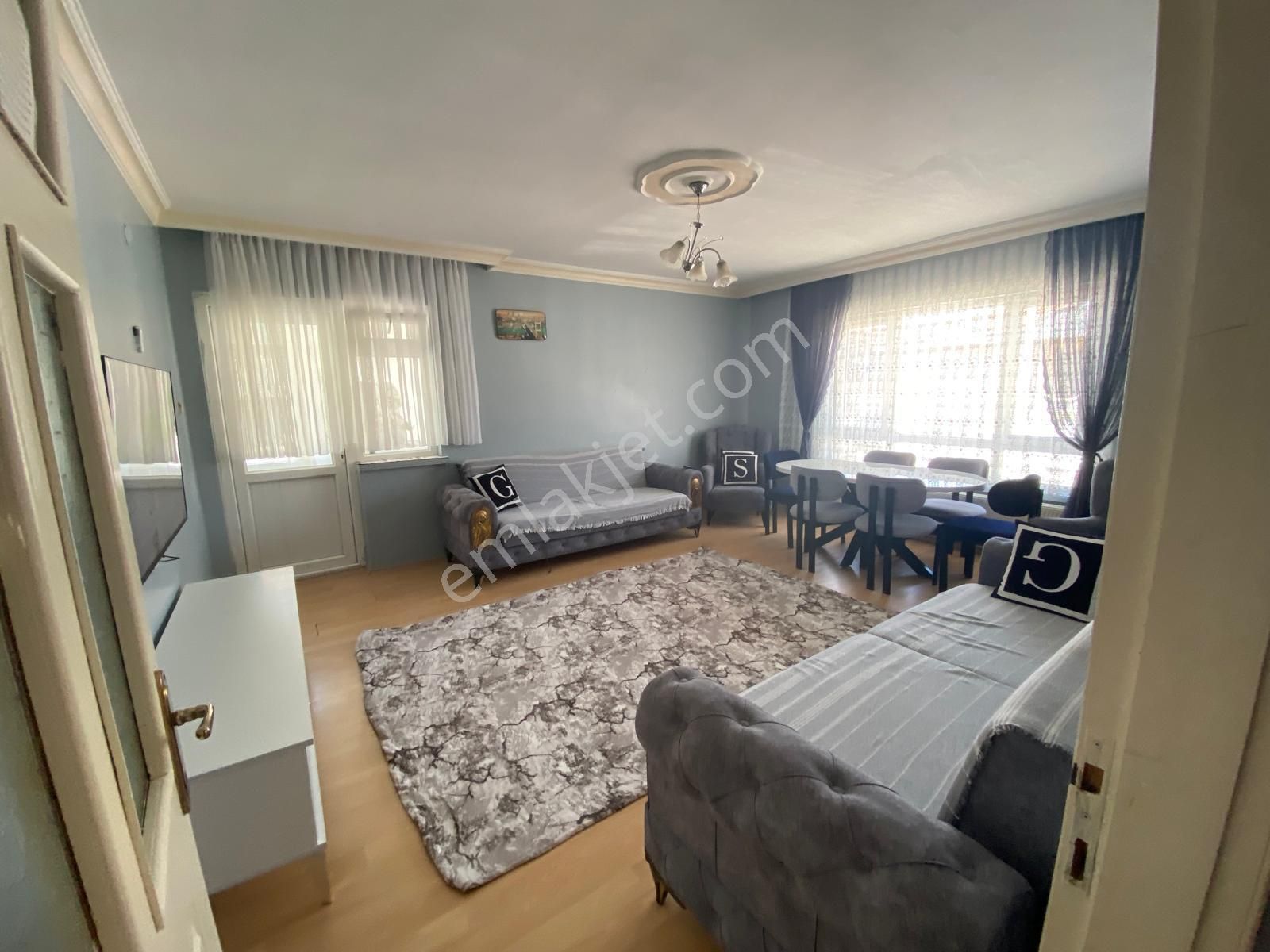 (1077) Keçiören Bağlumda 3.üst Katta İskanlı 3+1 Satılık Daire