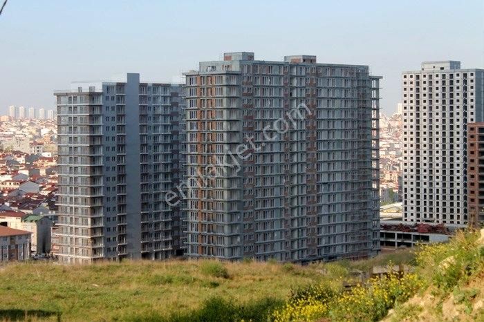 Site İçerisinde 2+1 Geniş Aileler İçin Kiralık Daire