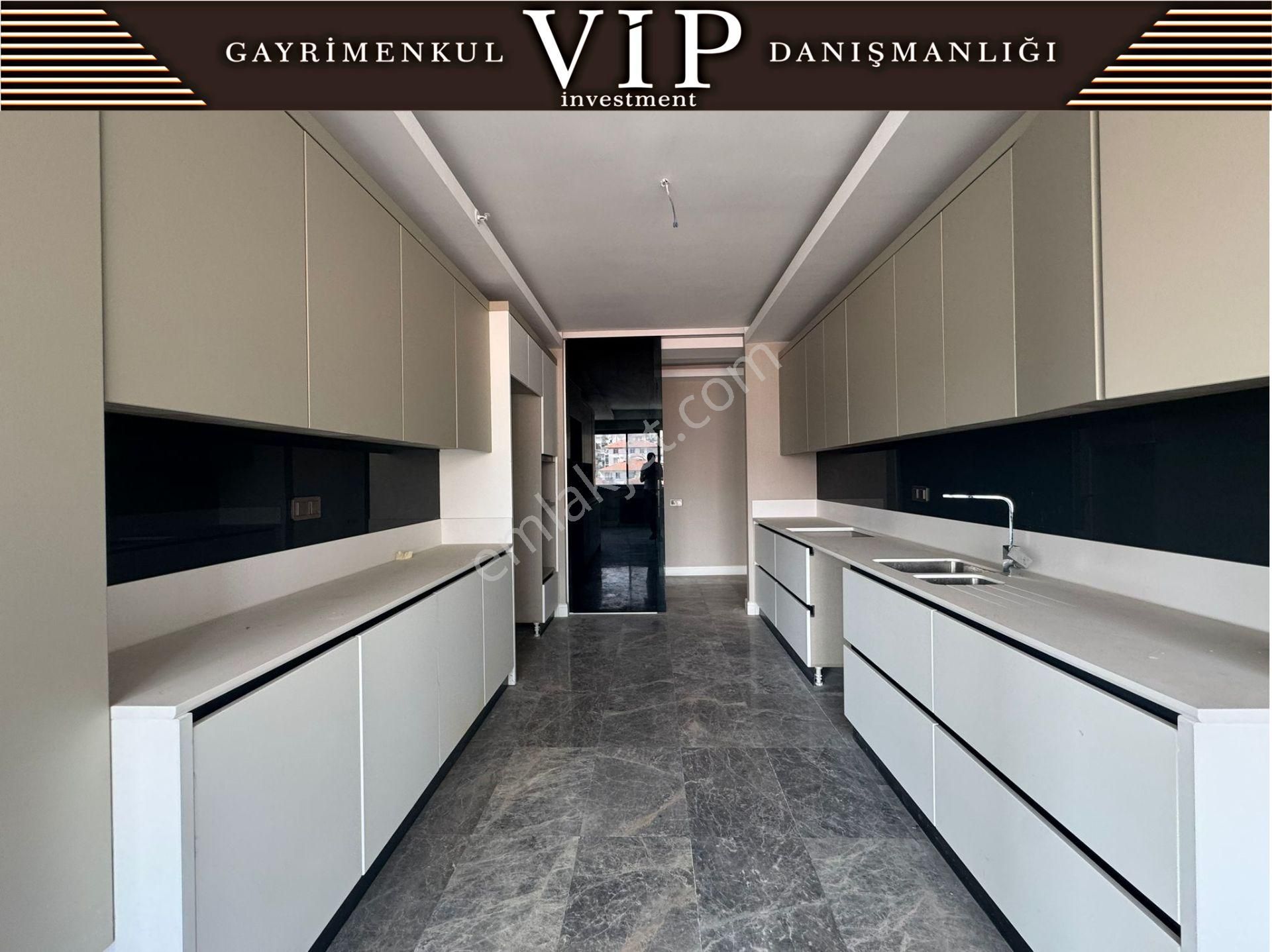 Keçiören Atapark Mah. Ultralüx Yapılı Ful Donatılı 3,5+1 Satılık Site Daire