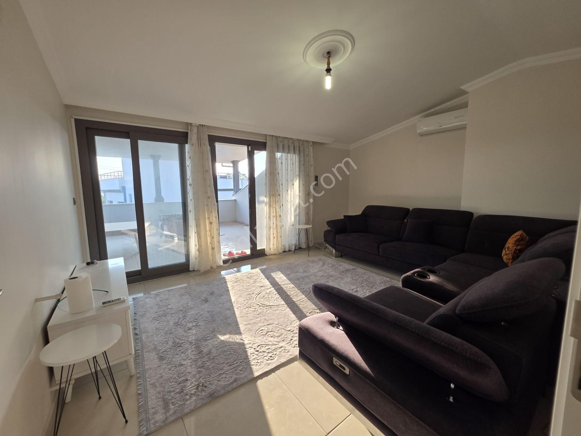 Denize 100 Metre Satılık Tam Müstakil Villa - Görsel 17