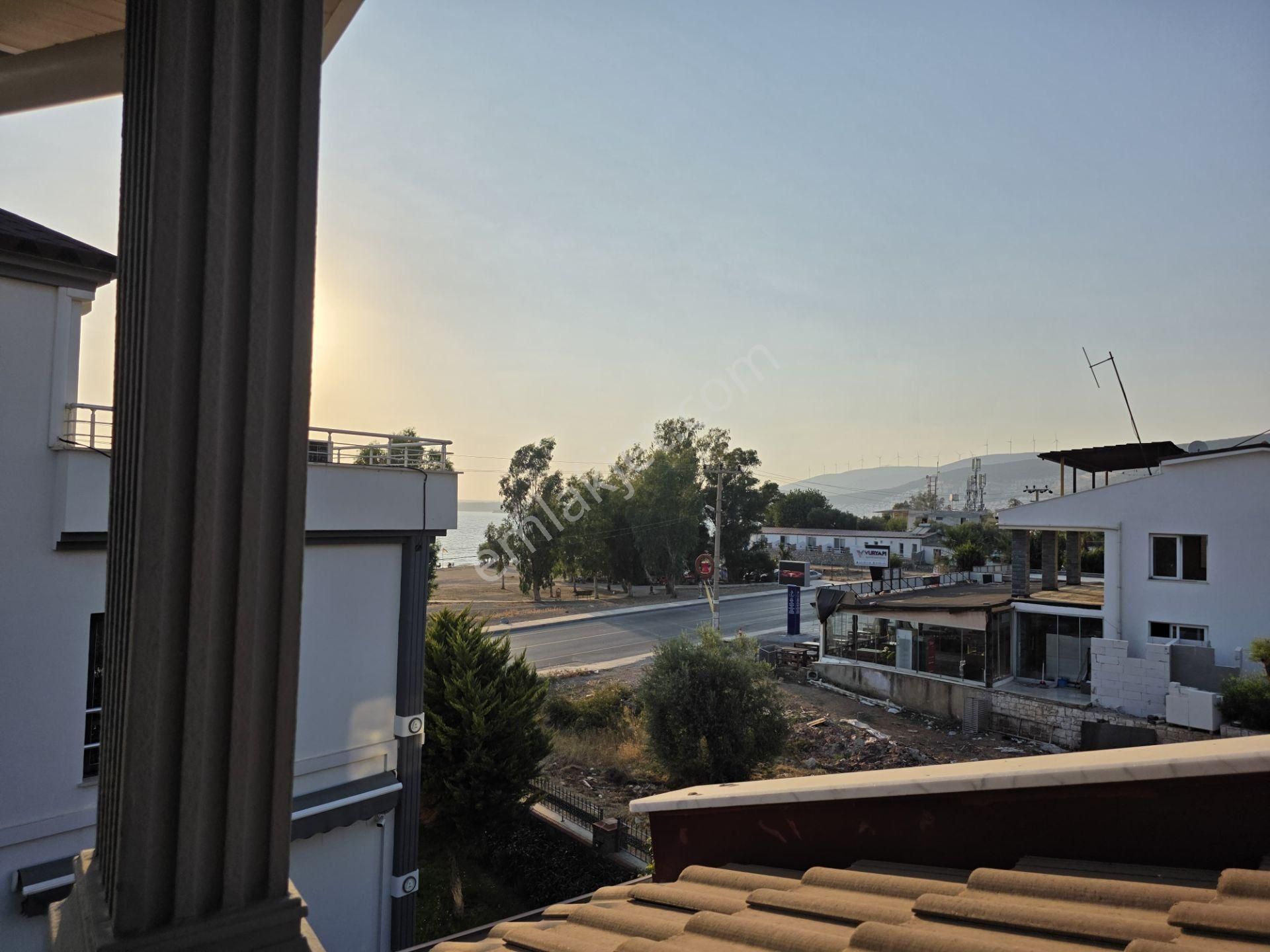 Denize 100 Metre Satılık Tam Müstakil Villa - Görsel 25