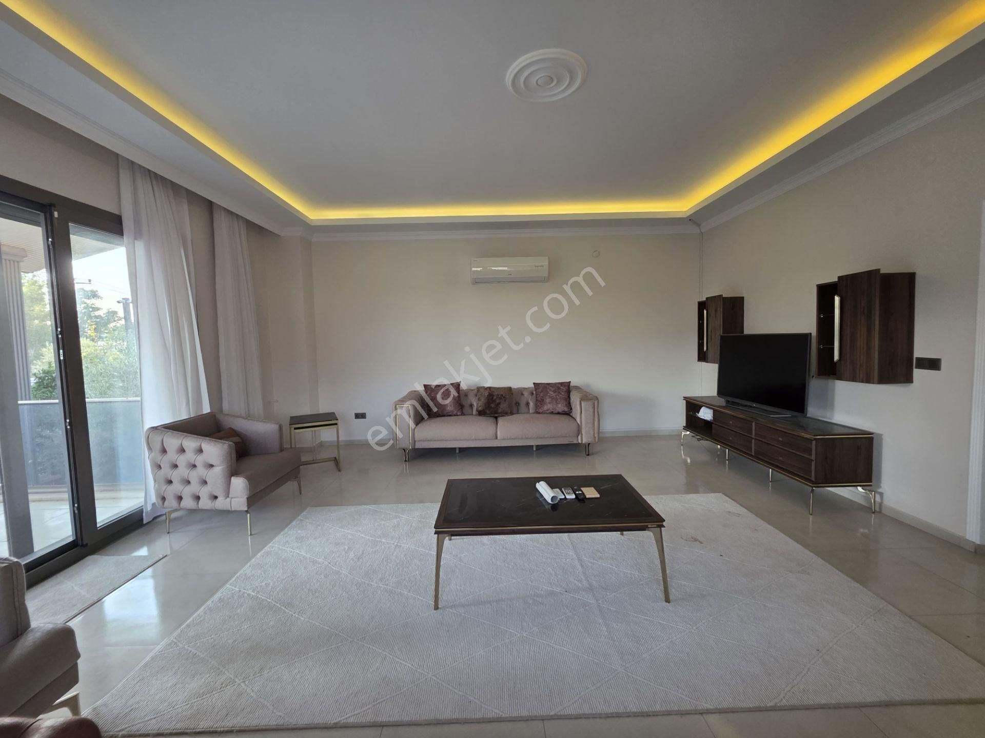 Denize 100 Metre Satılık Tam Müstakil Villa - Görsel 8