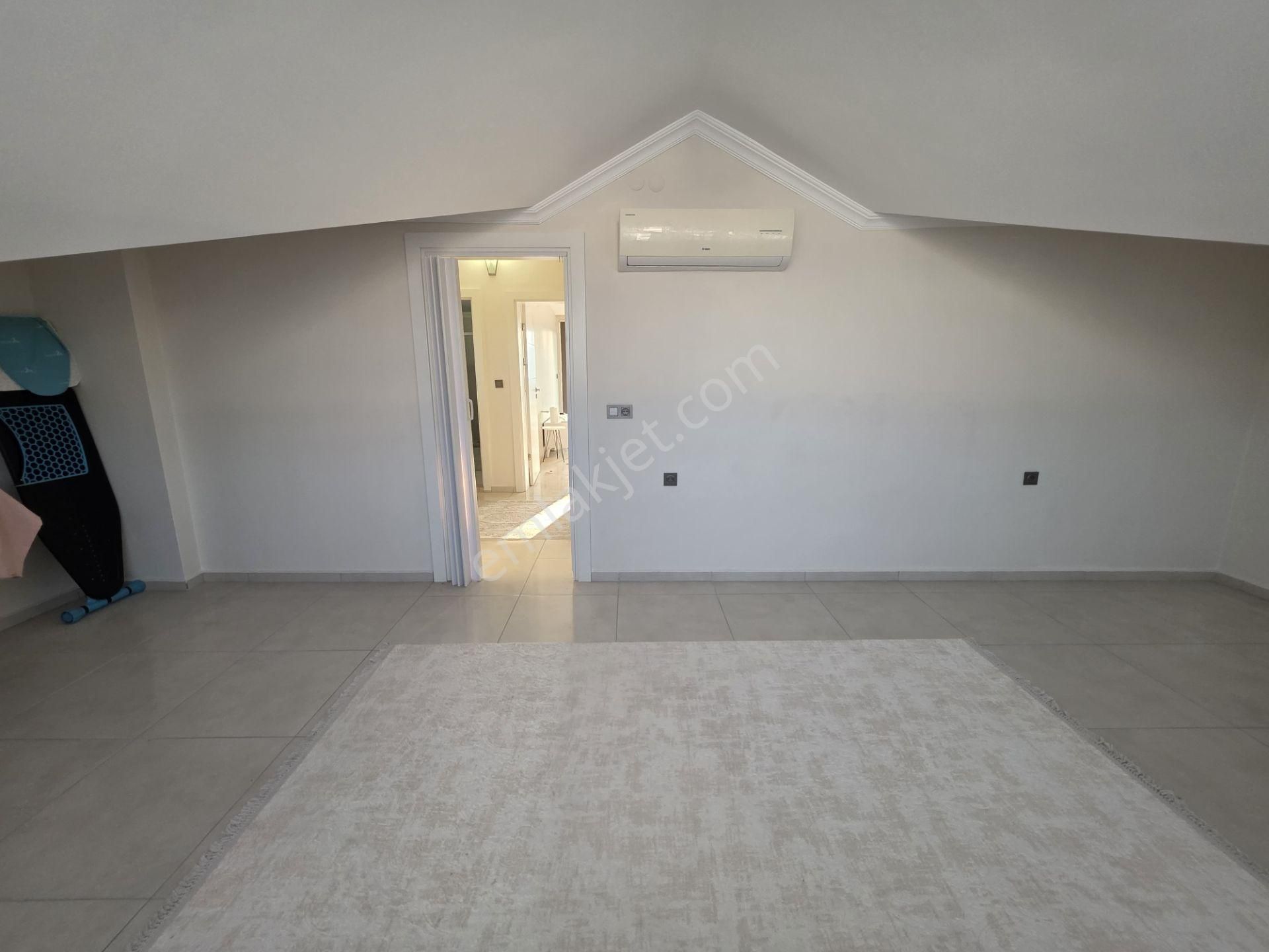 Denize 100 Metre Satılık Tam Müstakil Villa - Görsel 20