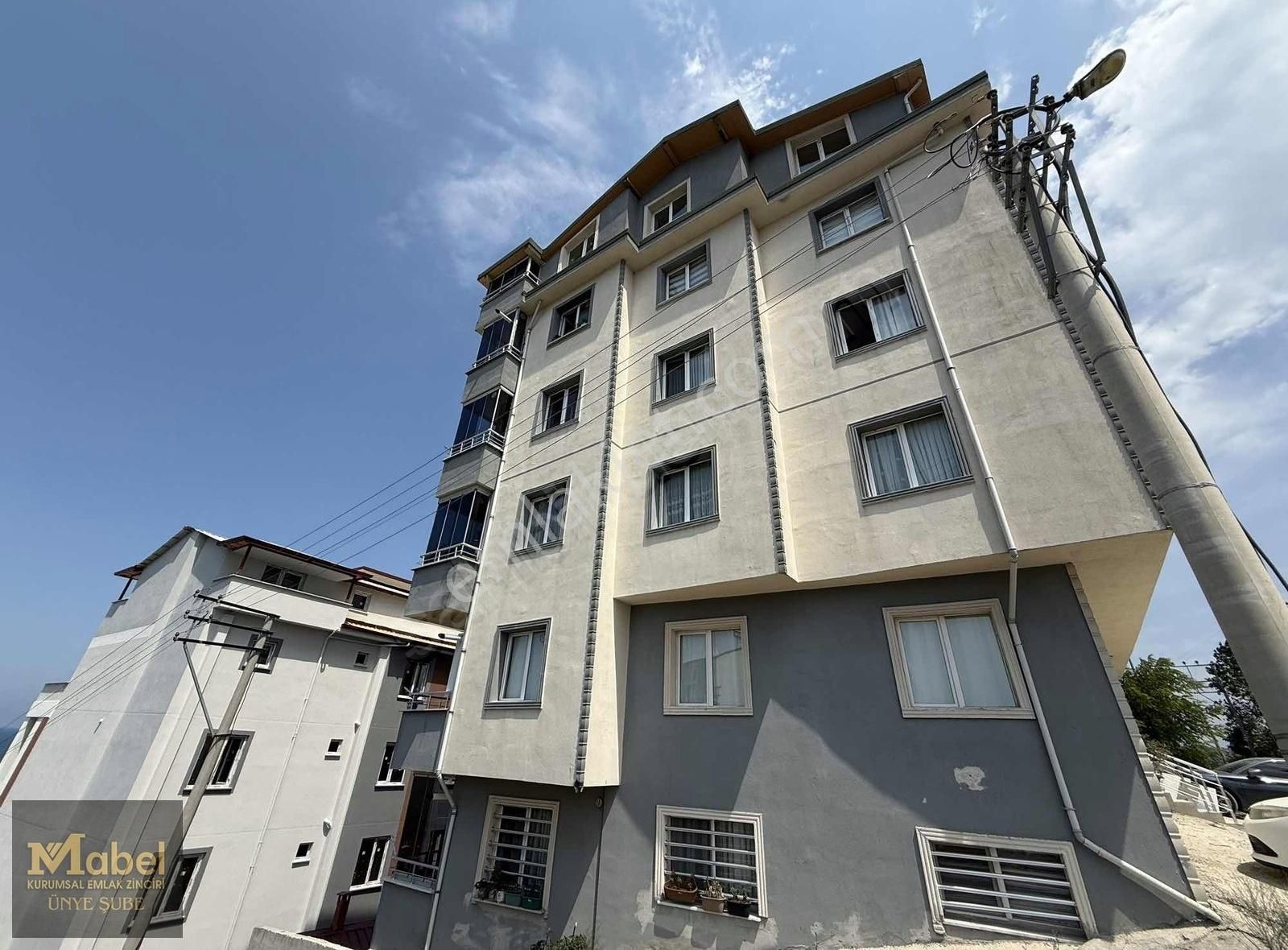 Mabel'den Deniz Manzaralı Özenle Yapılmış Kullanışlı Yeni Daire