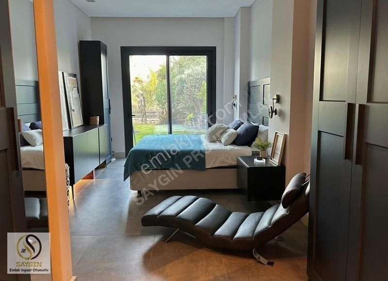 Dereköy'de 750 M2 Arsa İçinde Müstakil Havuzlu Lüks Flat Villa - Görsel 14