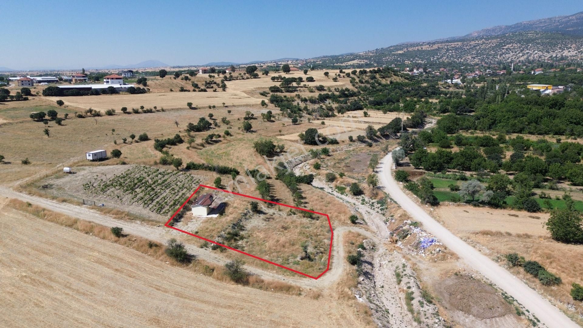 Antalya Korkuteli Yeltende 1535 M2 Yelten Merkezi Konumunda Bütün İmkanlara Yakın Ticari Arsa - Görsel 4