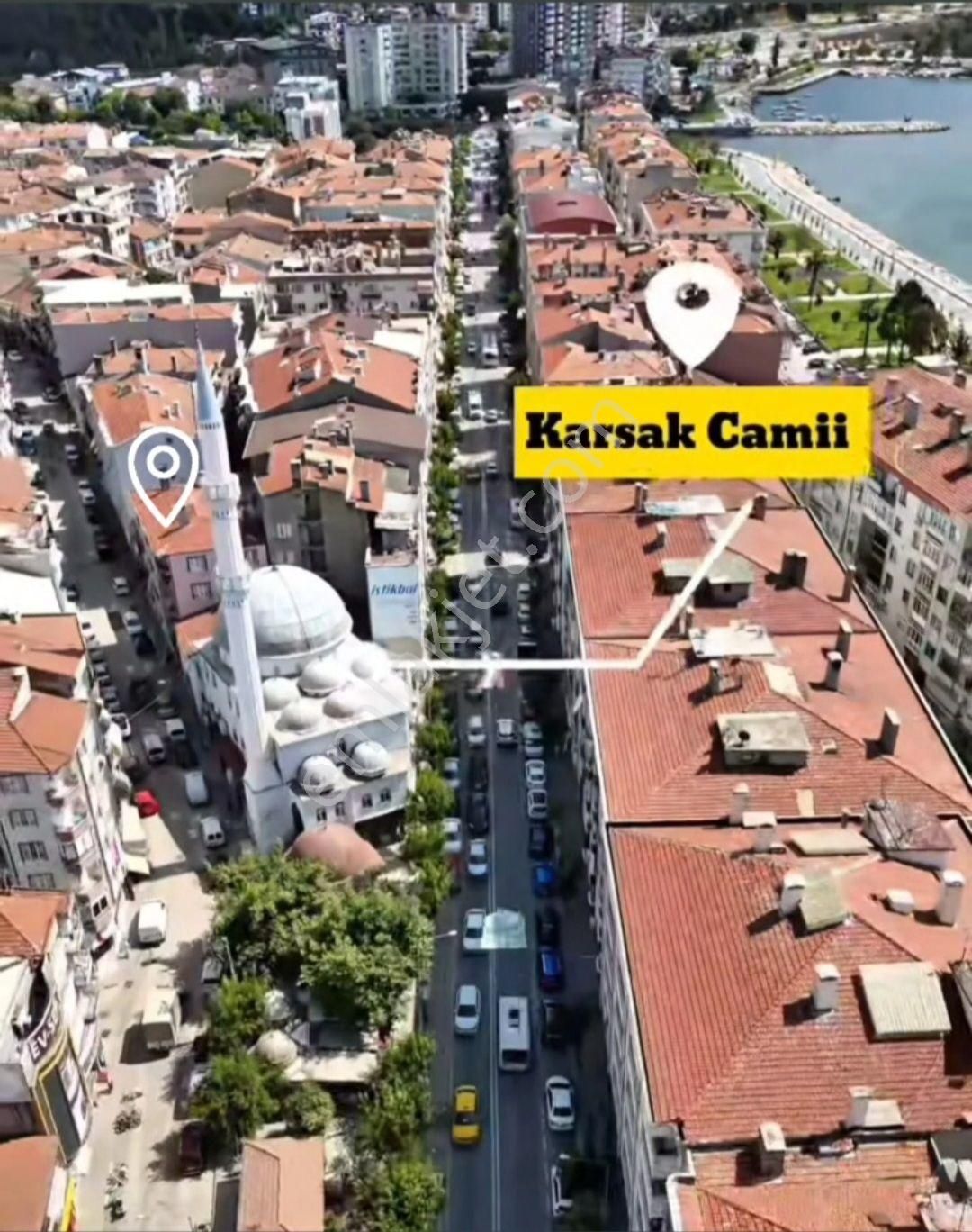 Çarşıda Satılık Daire