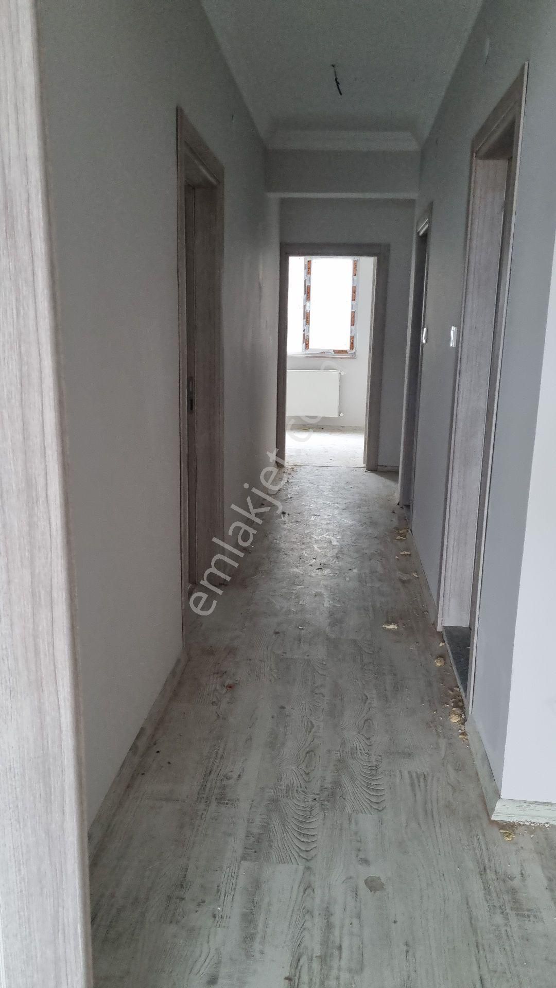 Pelitli Emniyet Karşısı Satılık Fırsat Daire - Görsel 12