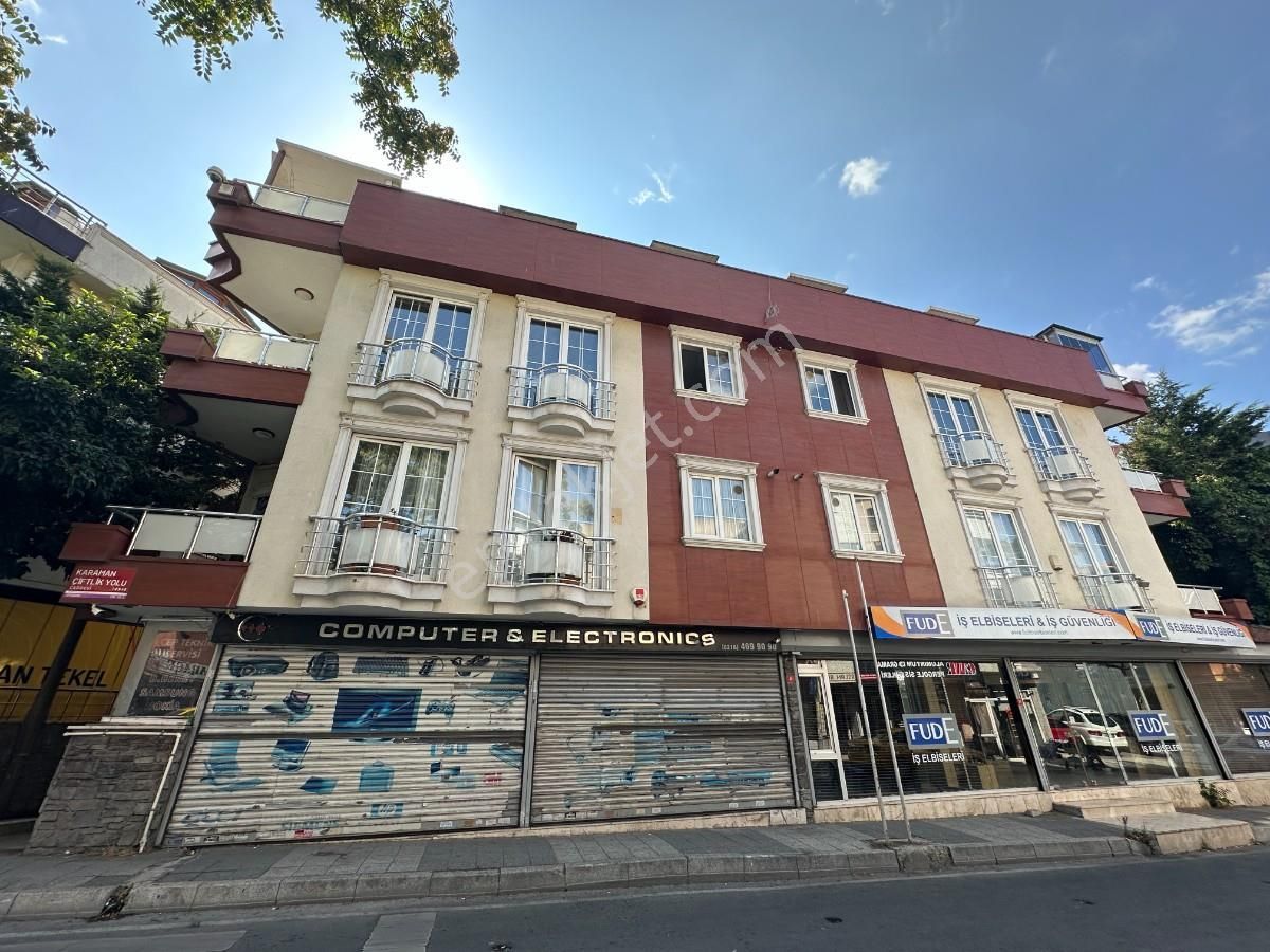 Turyap Göztepe Den İçerenköy De 4+1 Satılık Dubleks Daire