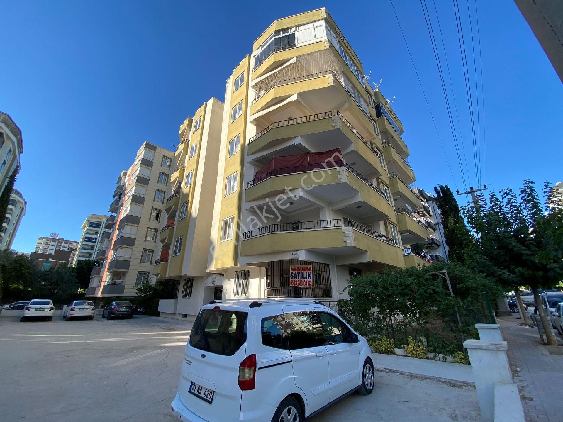 Atakent'te 3+1 Yüksek Giriş Full Daire