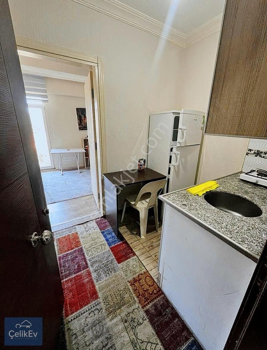 Çelikev Gayrimenkul'den Kiralık Ayrı Mutfaklı Geniş 1+0 Apart