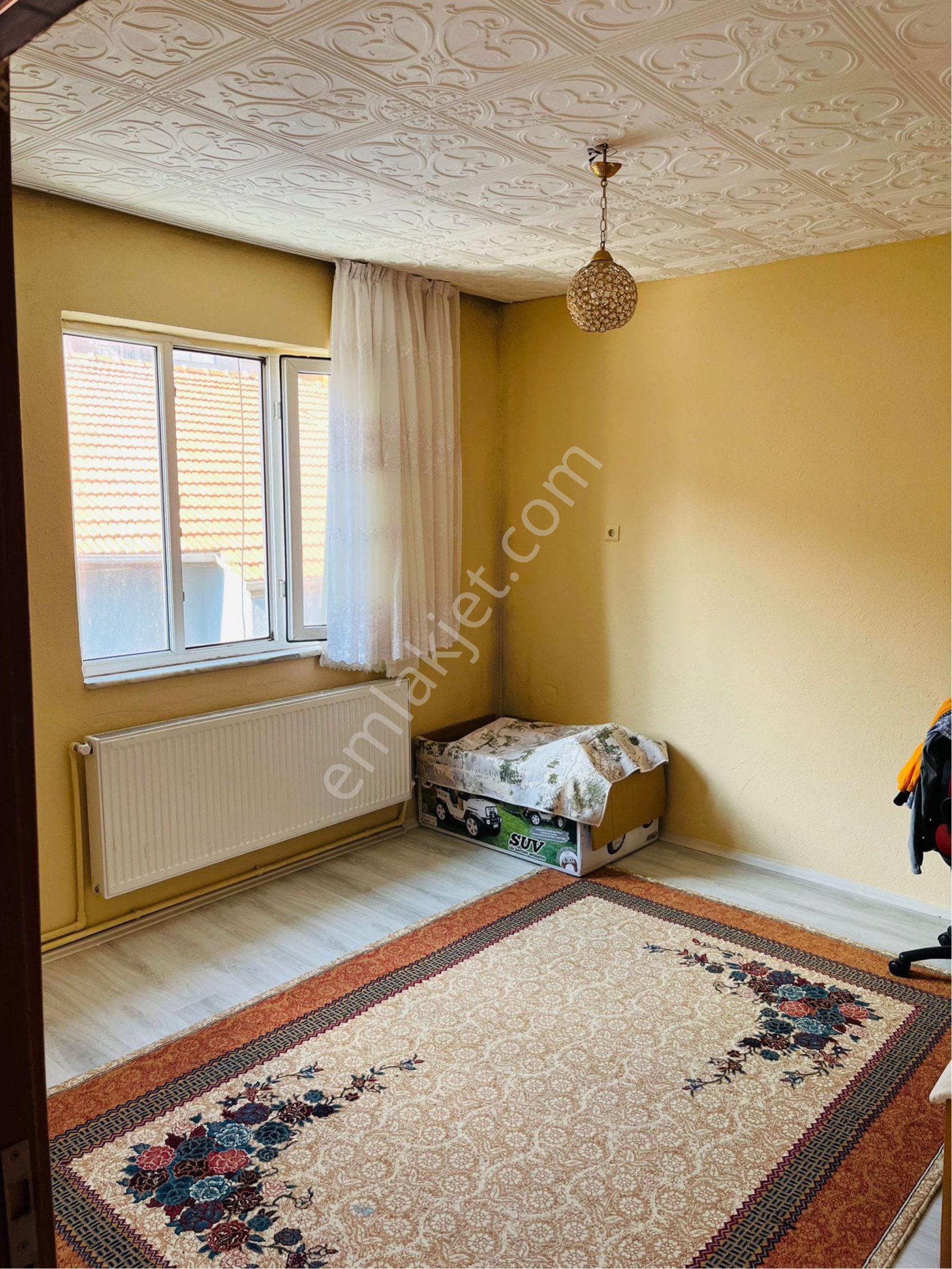 Satılık Müstakil Ev Sarayaltı Mahallesinde 3 Katlı - Görsel 7
