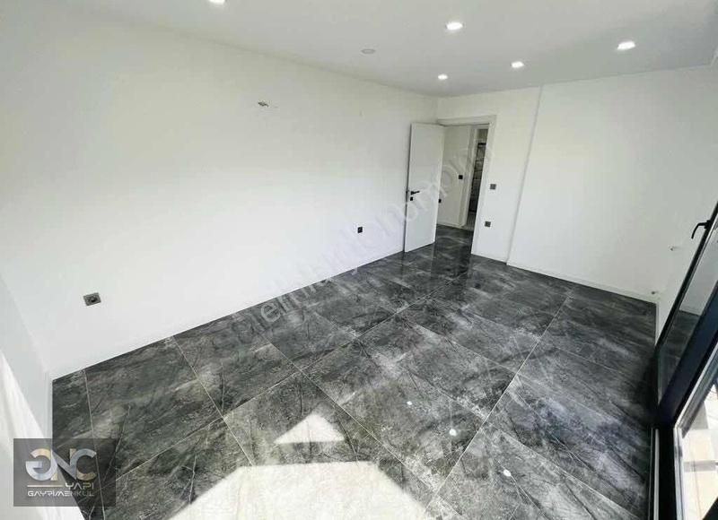 Didim Akbük'te 415 Metrekare Arsaya Sahip Fırsat Havuzlu Villa - Görsel 4
