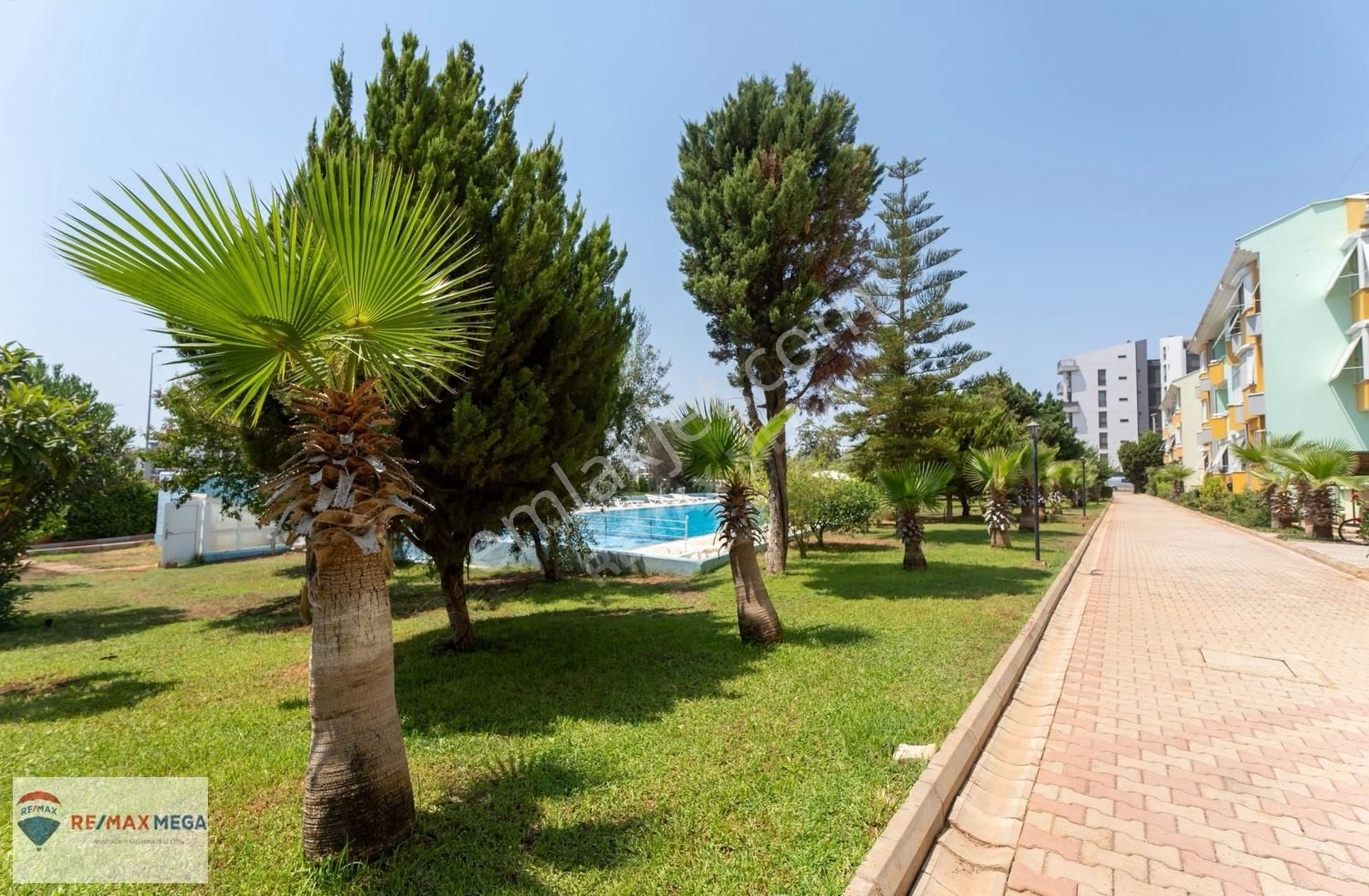 Altıntaş'ta Site İçinde Satılık Lüks 4+1 Dubleks Daire - Görsel 13