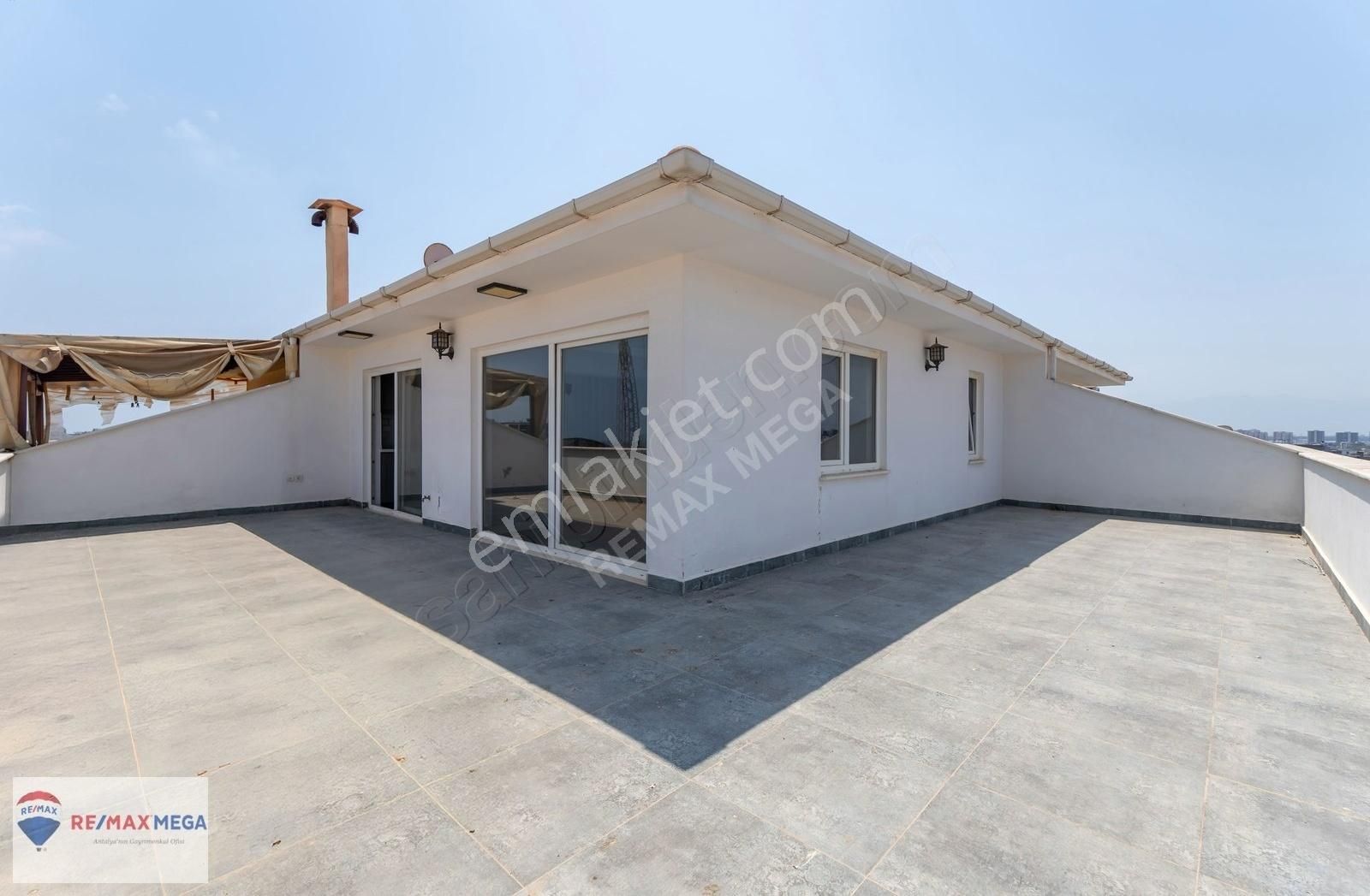 Altıntaş'ta Site İçinde Satılık Lüks 4+1 Dubleks Daire - Görsel 3