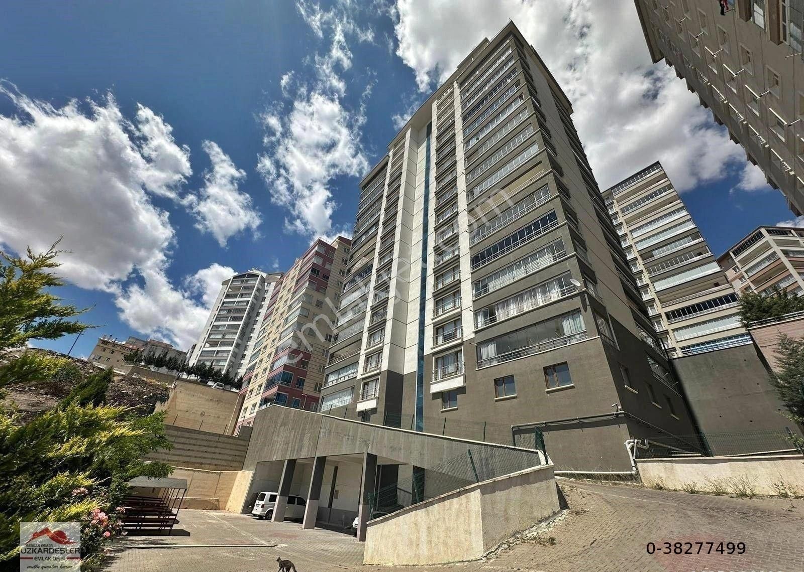 5+2 Fırsatı Sizlerle Site İçi Teraslı Dubleks !!