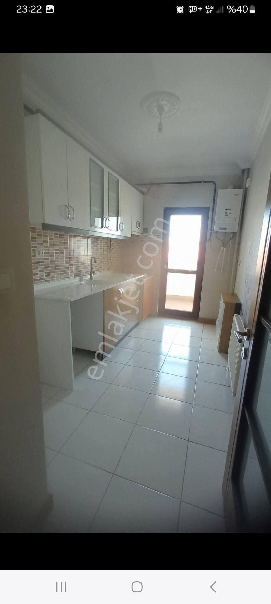 Tokat Erbaa Toki Konutları Satılık 2+1-90 M2 3.kat Daire