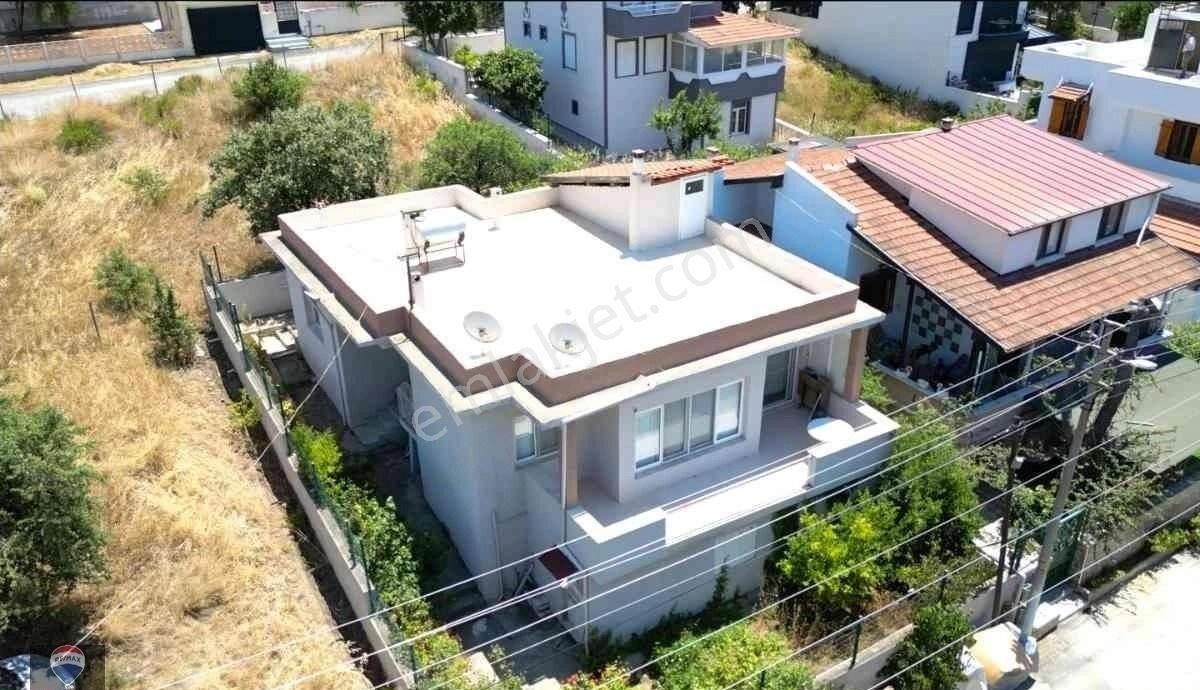 Seferihisar Akarca'da 2+1 Satılık Müstakil Ev