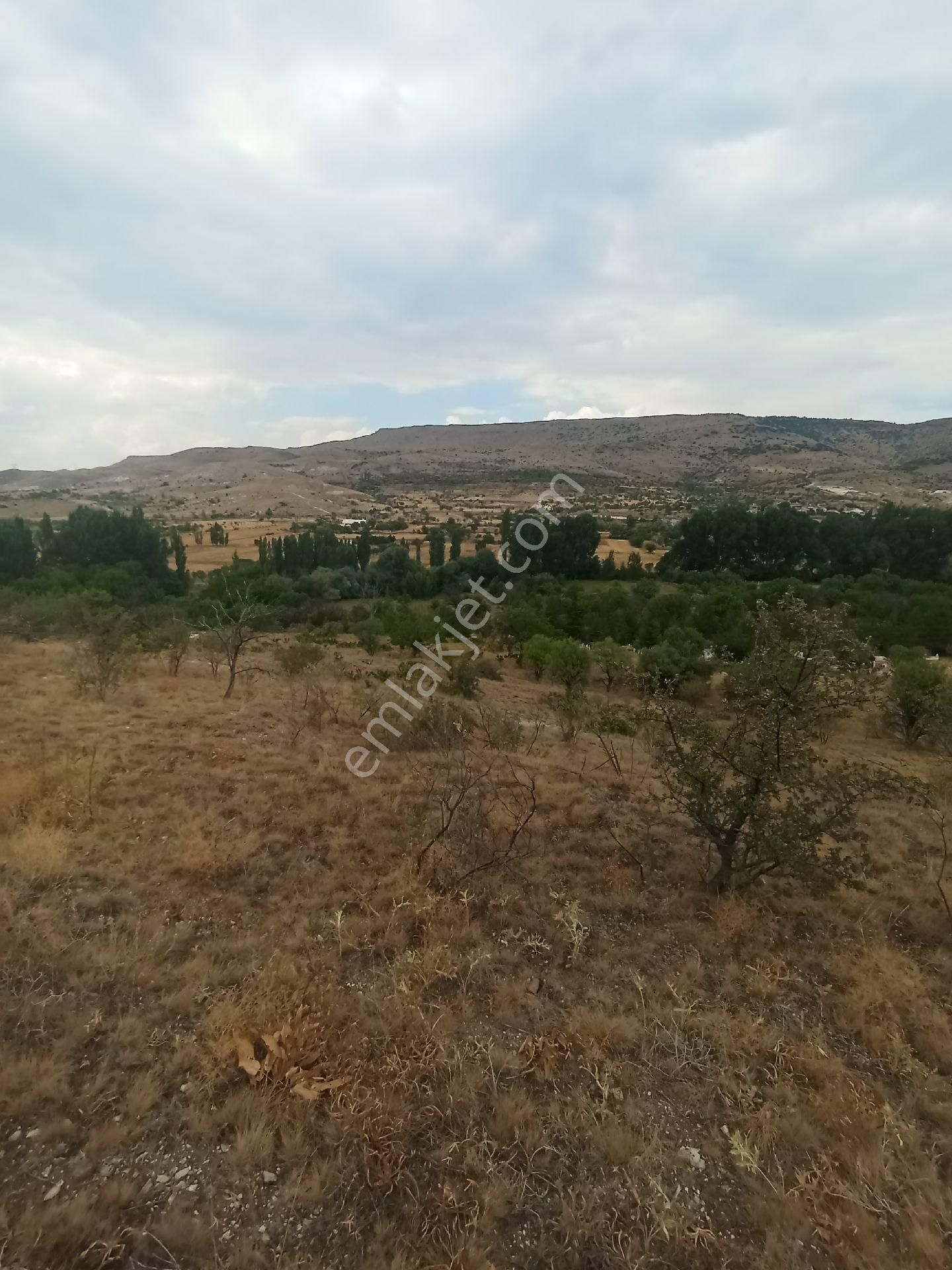 Boyalı Köyü 1400m2 Uygun Fiyatlı Tarla