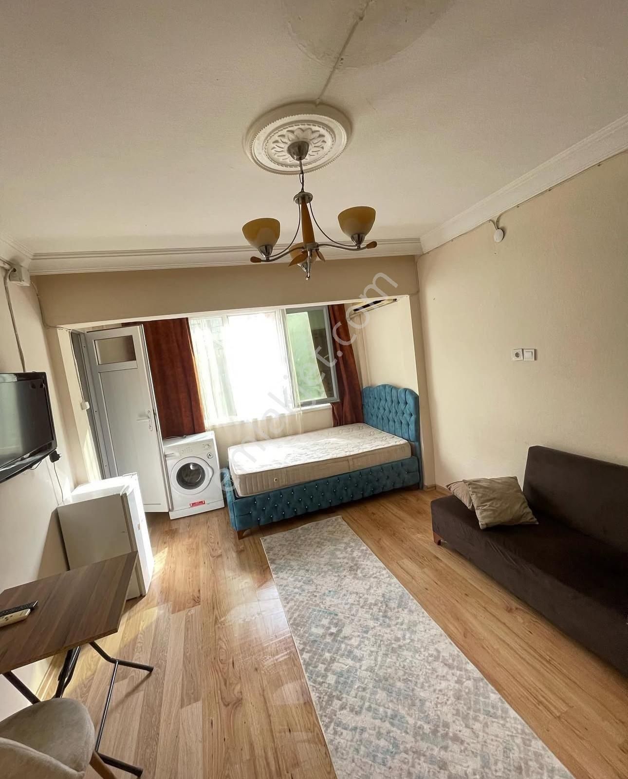 Beyaz Evler Mahallesi Eşyalı Daire 1+0