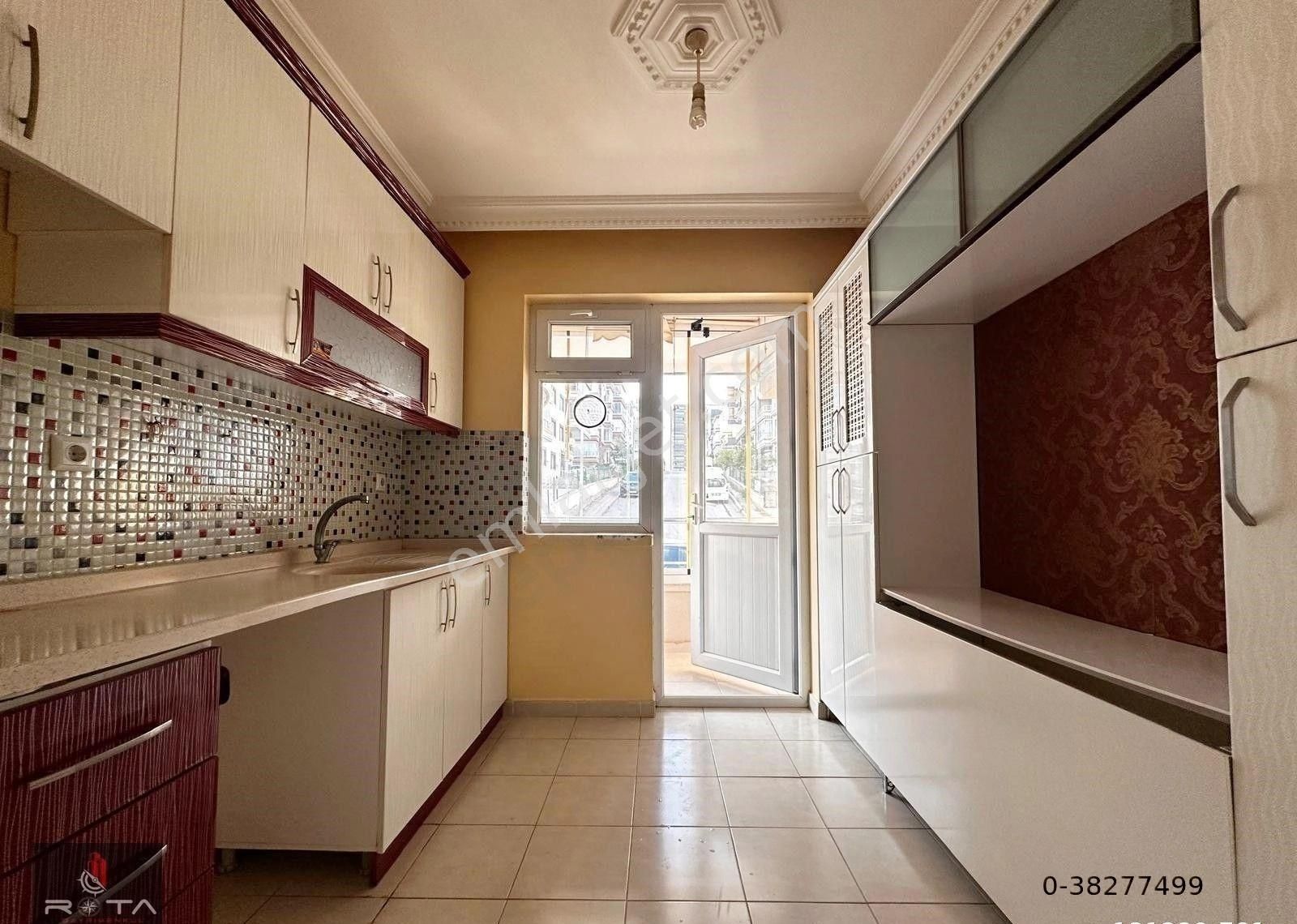 Hastaneler Yakını Cd. Üzeri Ara Kat-çift Balkon 3+1 Masrafsız !!