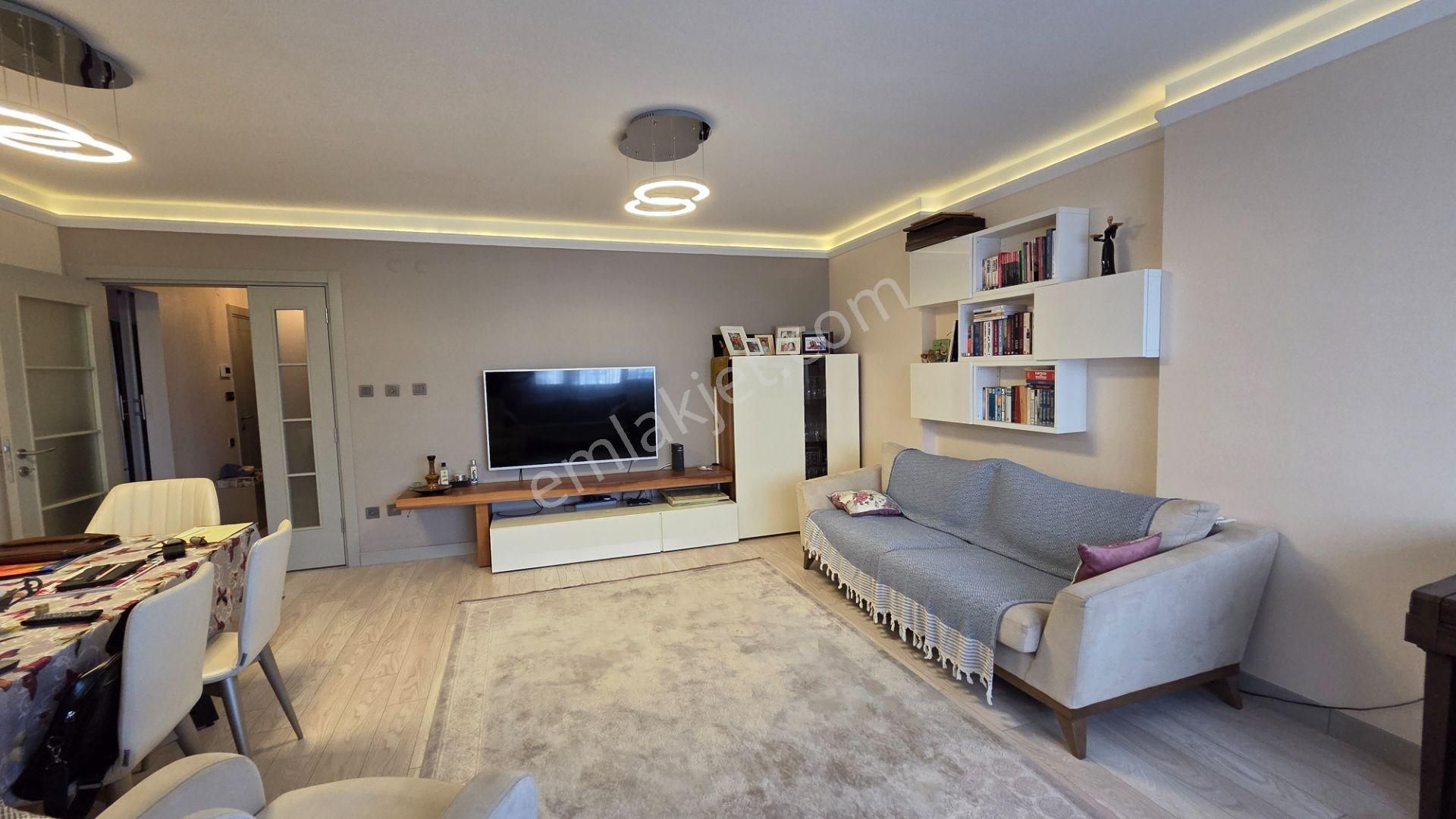 Soyak Gökyüzü Konutları, Koşuyolu & Barbaros Mh. Balkonlu 3+1 - Boş- - Görsel 4